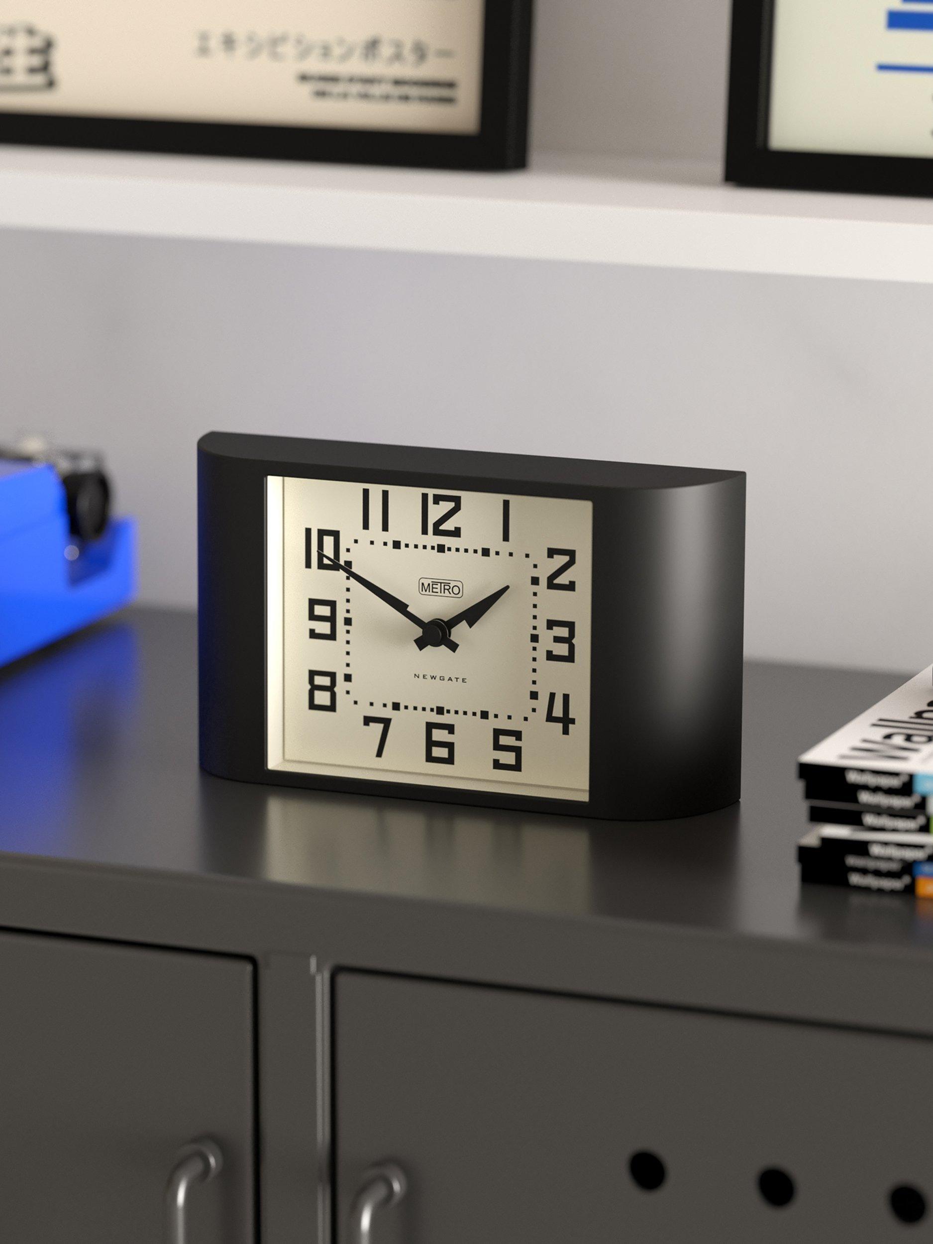 Newgate Clocks Mini Metro analogue mantel clock black - British product