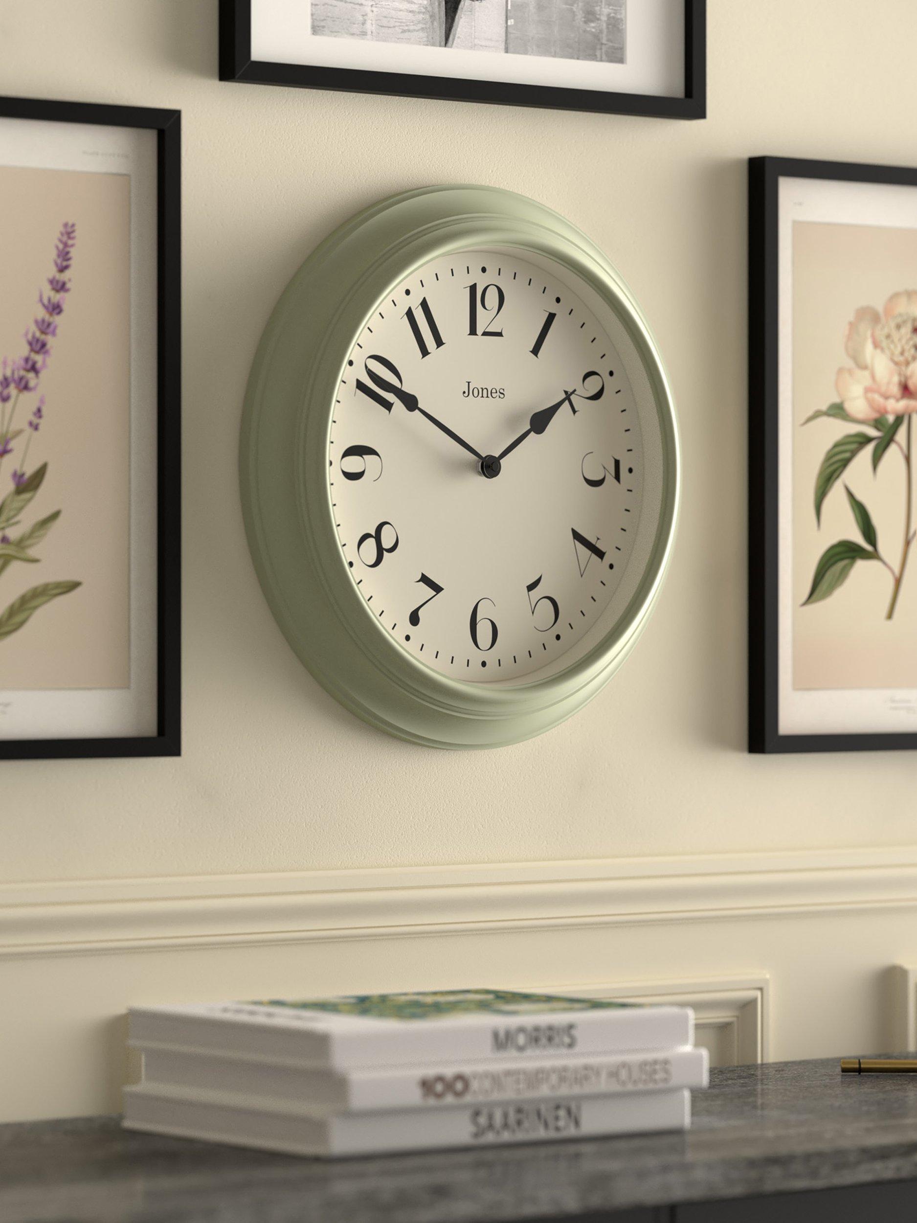 Jones Clocks analogue wall clock with vintage Arabic numerals, 40cm, UK version