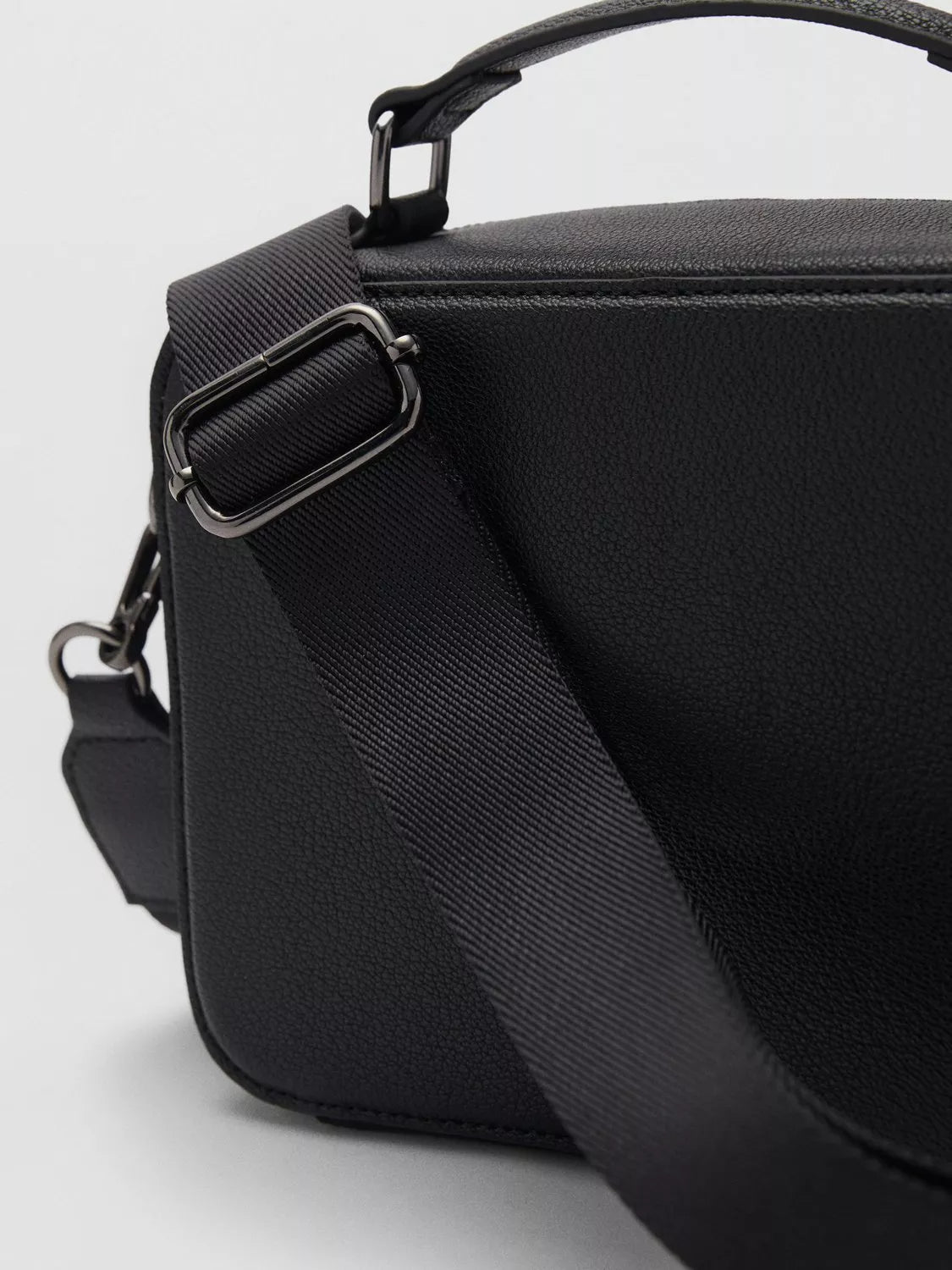 Mango cross body bag rigid 16cm height - British product