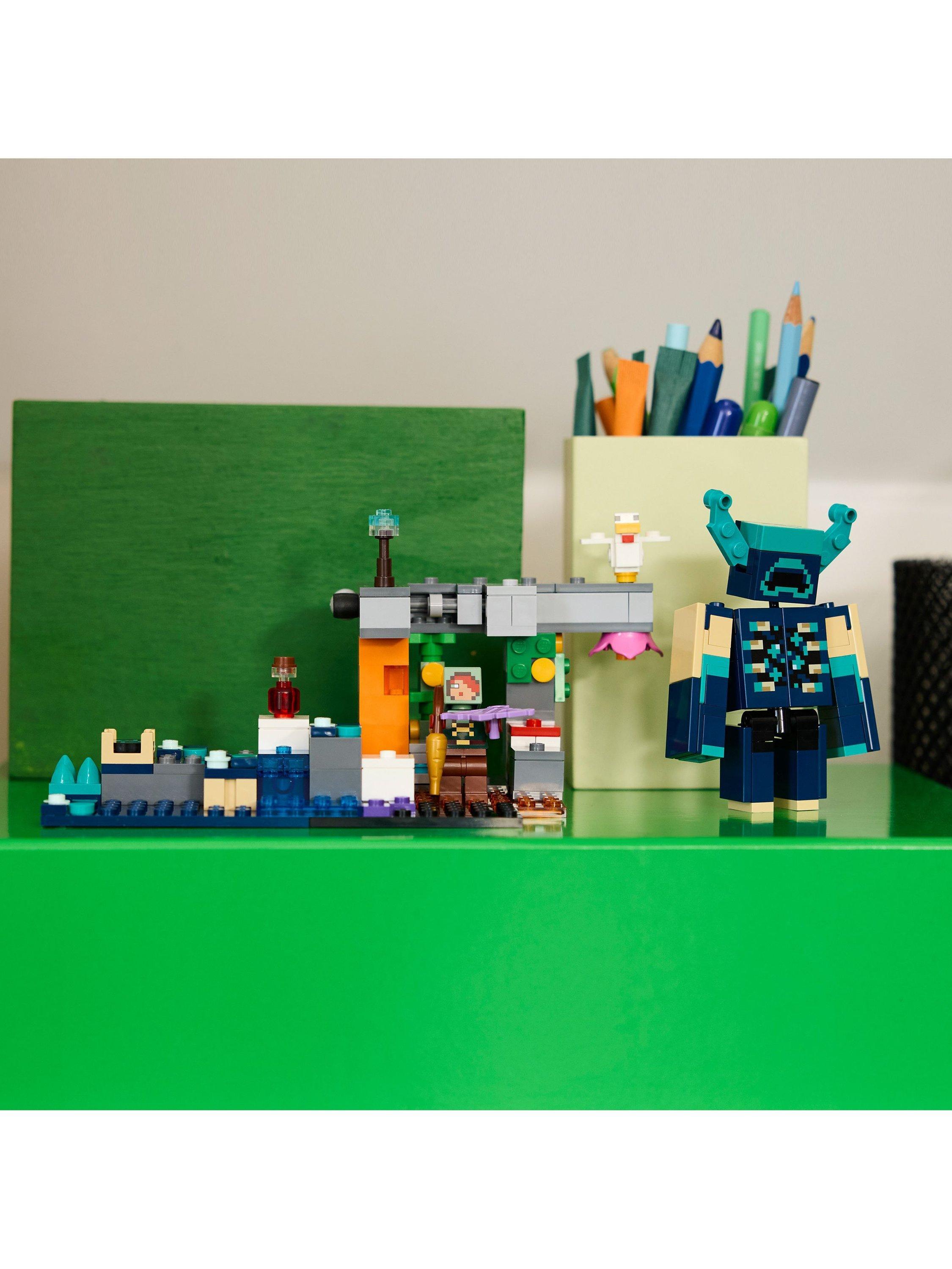 Lego Minecraft The Warden Encounter interactive building toy, UK version