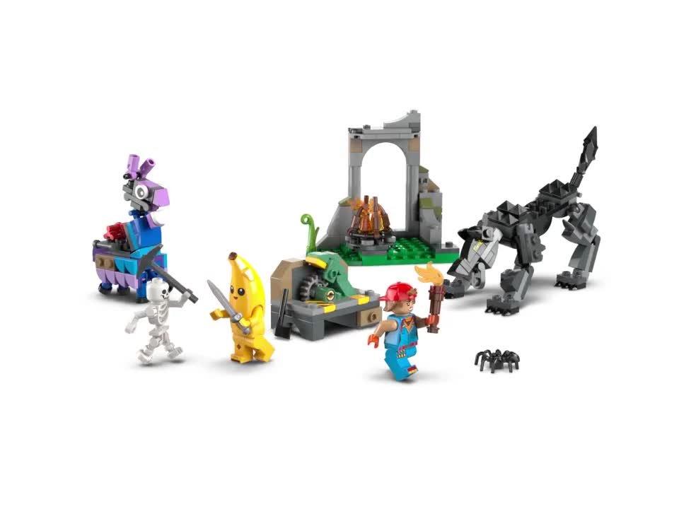 LEGO Fortnite Peely & Sparkplug's Camp building set - British product