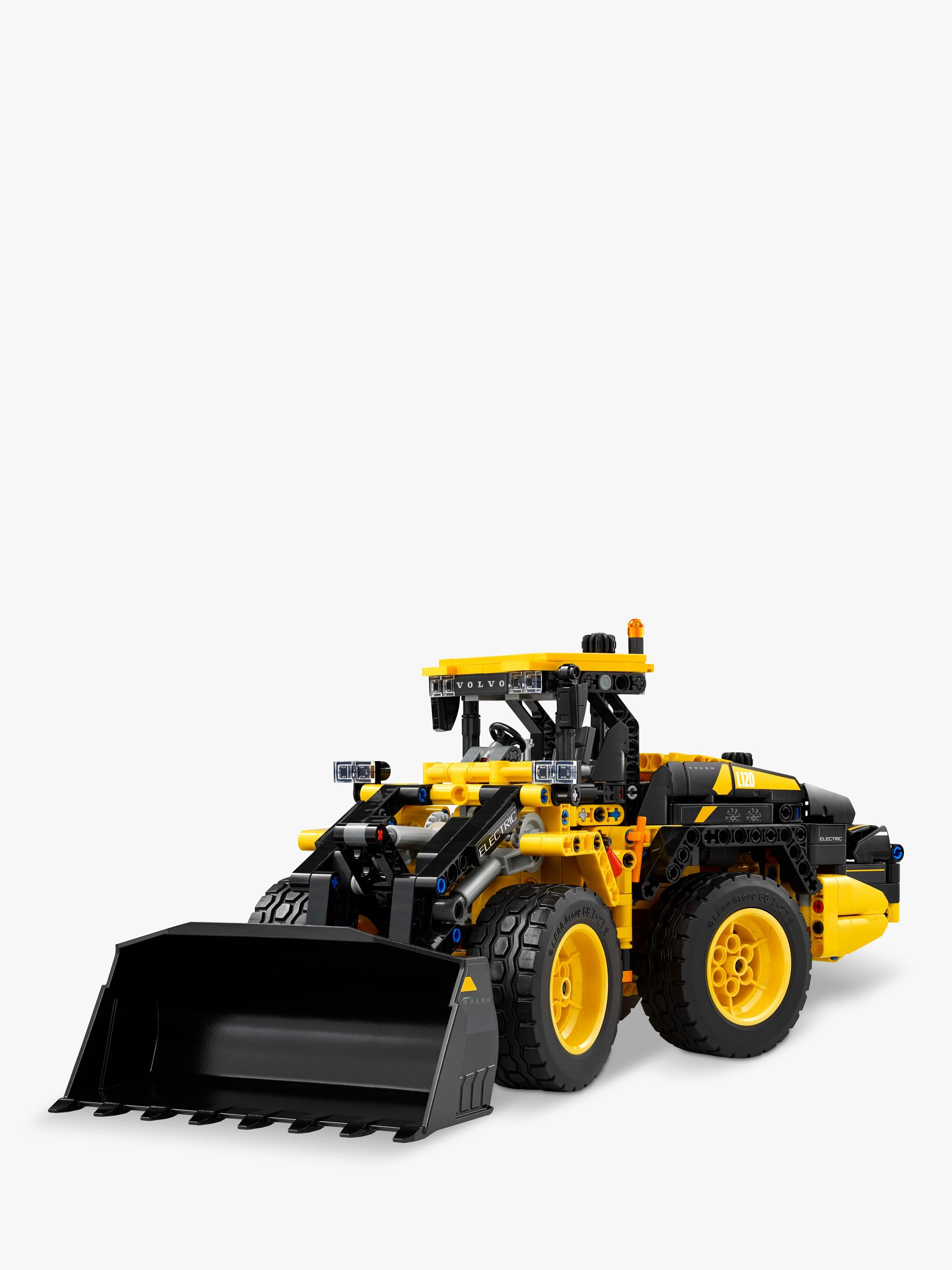 LEGO Technic L120 Electric Wheel Loader 973-piece construction toy, UK version