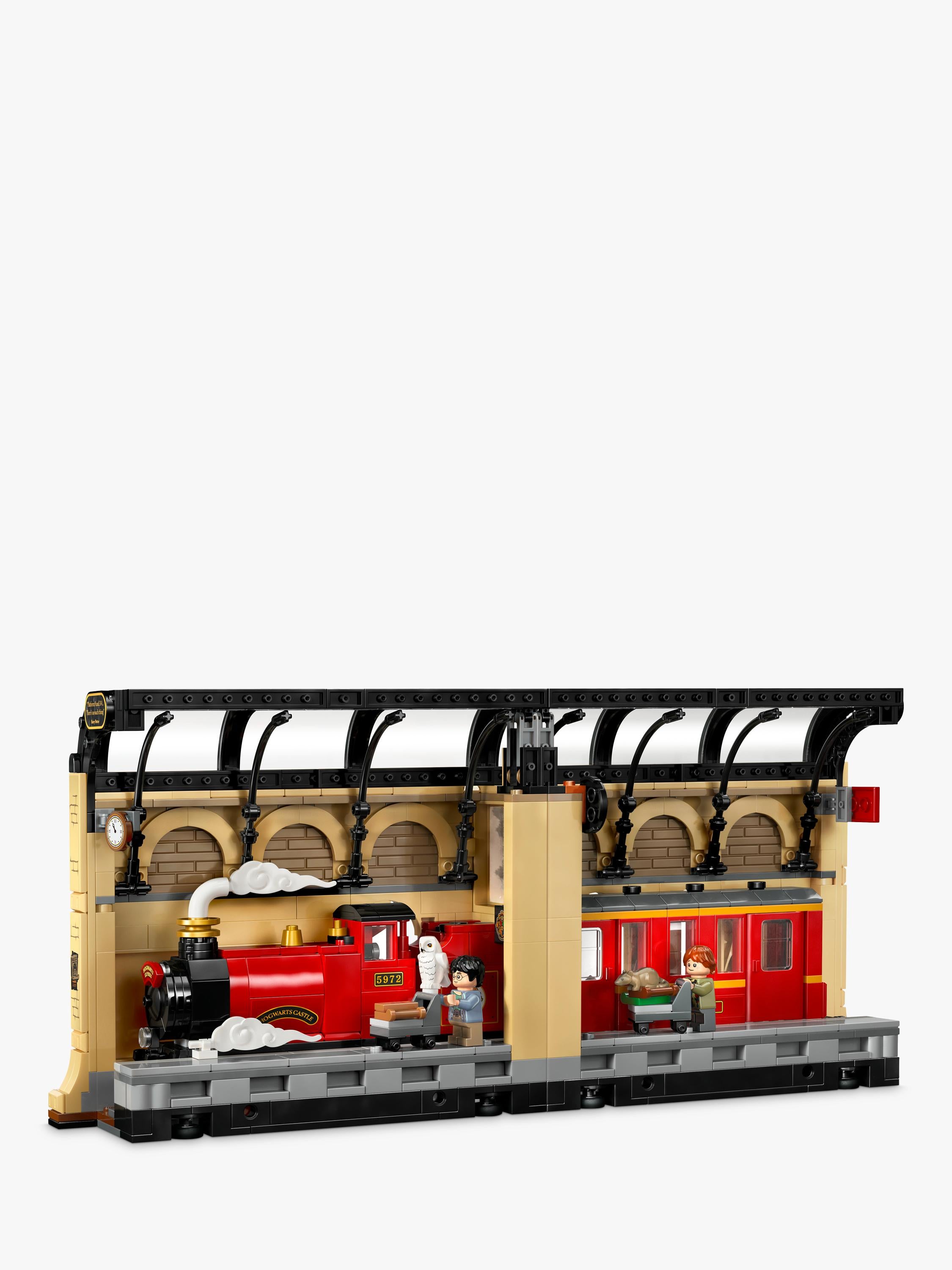 LEGO Harry Potter Hogwarts Express Book Nook building set, UK version