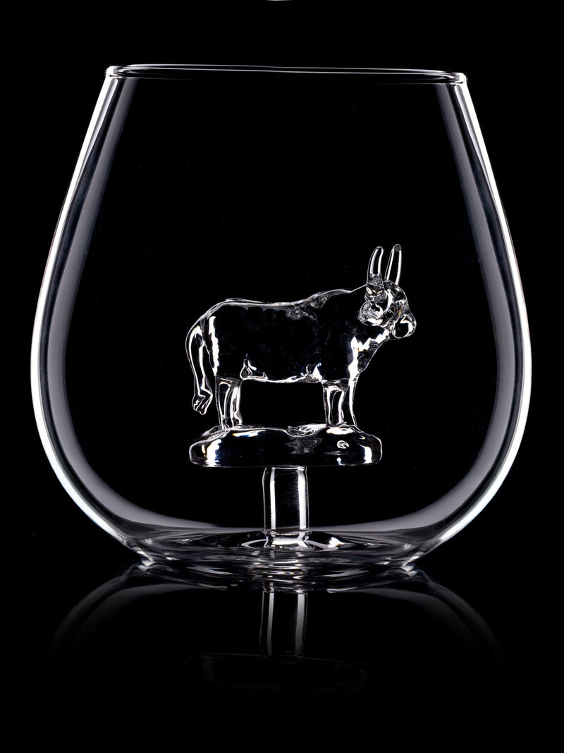 Bar Bespoke highland cow glass 500ml tumbler, imported from the UK