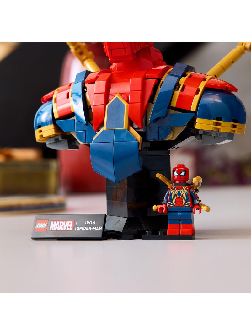 Lego Marvel Iron Spider-Man Bust building set, UK version