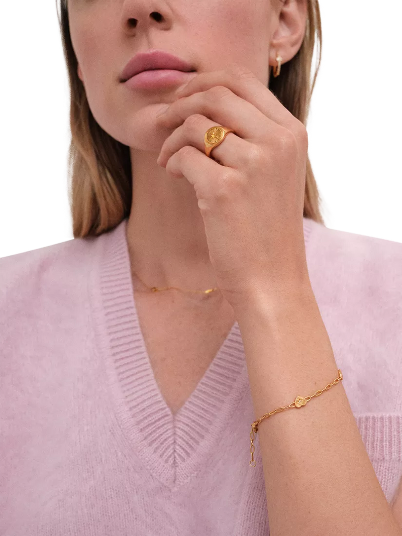 Astley Clarke heart station bracelet gold, imported from the UK