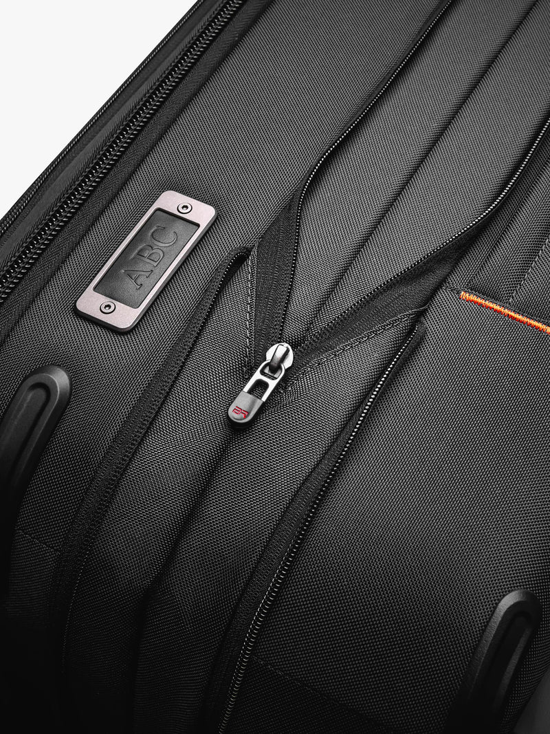 Briggs & Riley carry-on spinner suitcase 53cm, UK version
