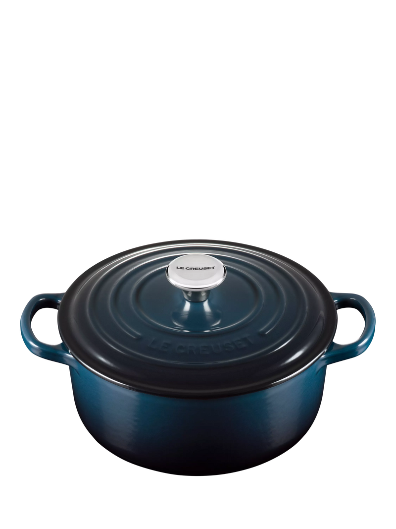 Le Creuset Signature Round Cast Iron Casserole Dish