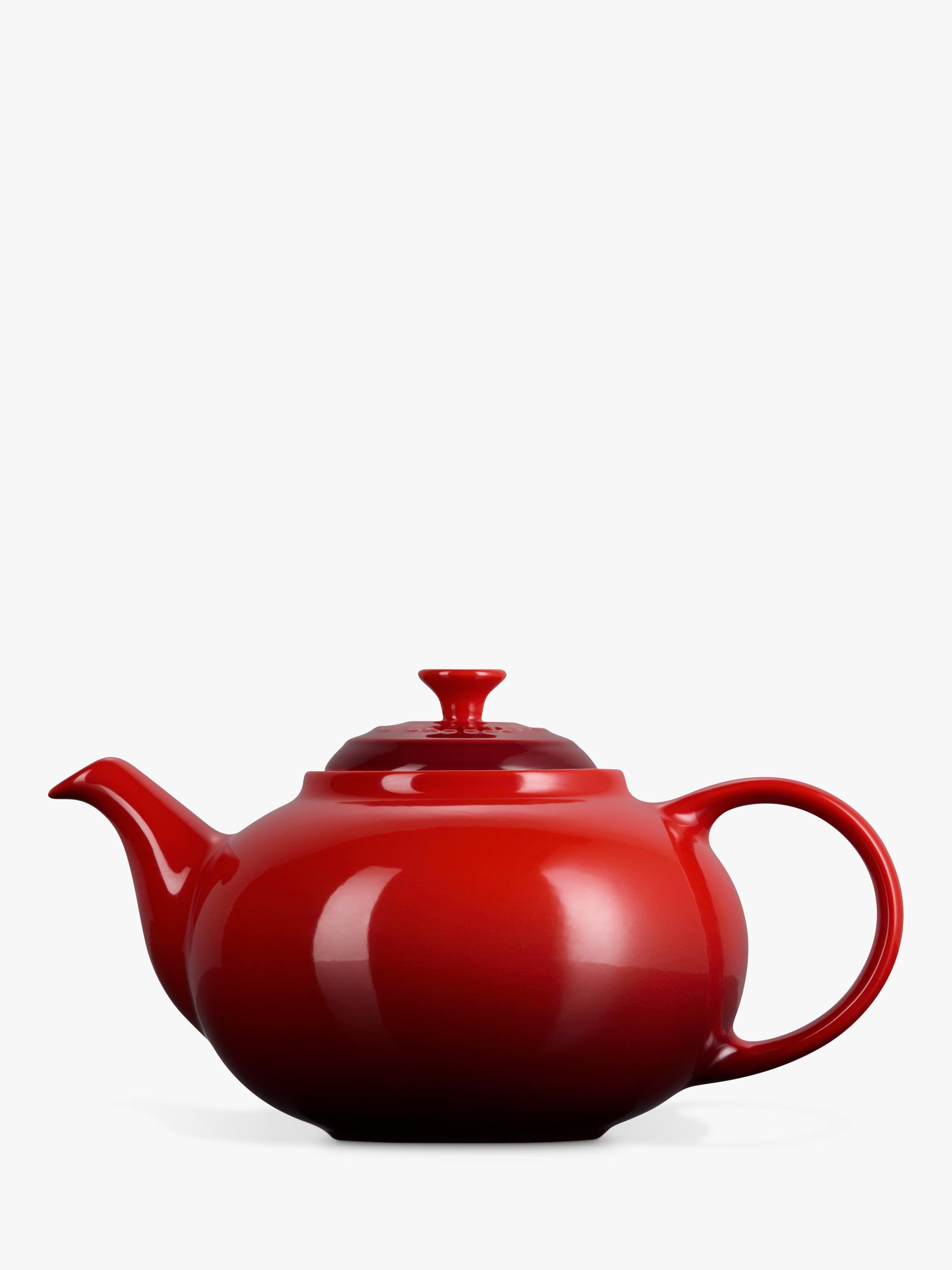 Le Creuset teapot Cerise 1.3L, imported from the UK