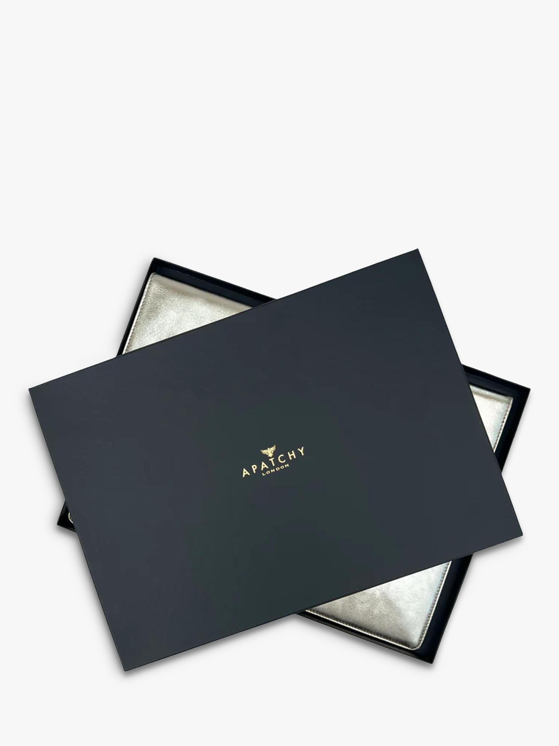 Apatchy London leather laptop sleeve gold 13-14 inch, imported from the UK