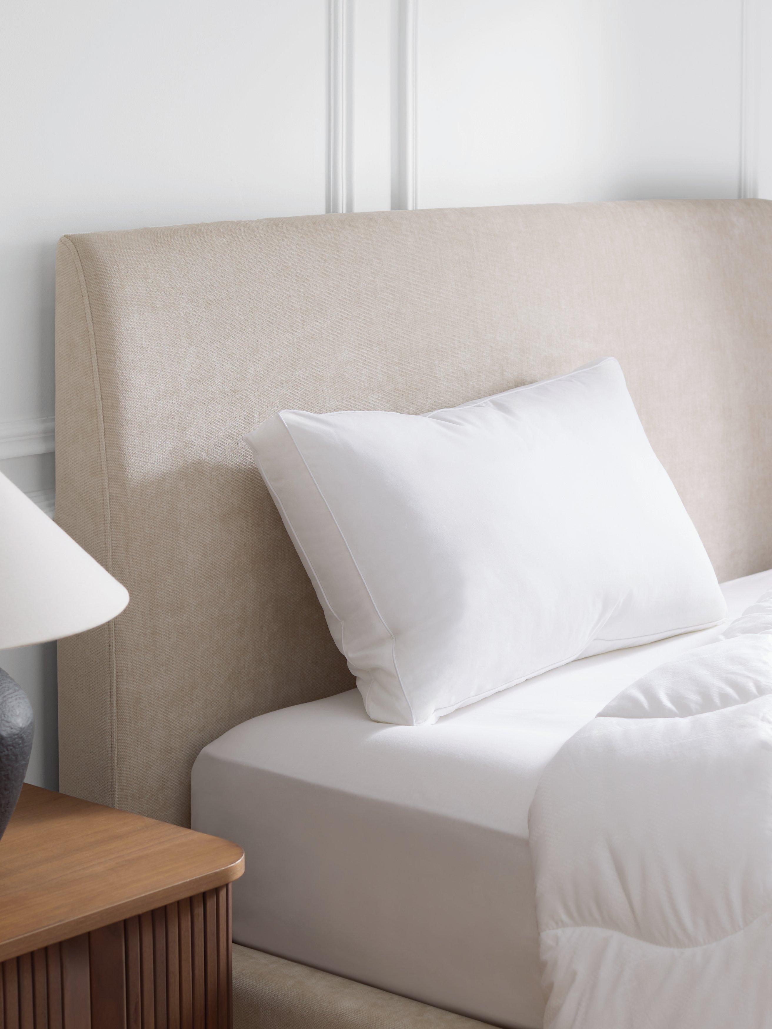 John Lewis Ultimate Down Alternative Pillow medium firm - British product
