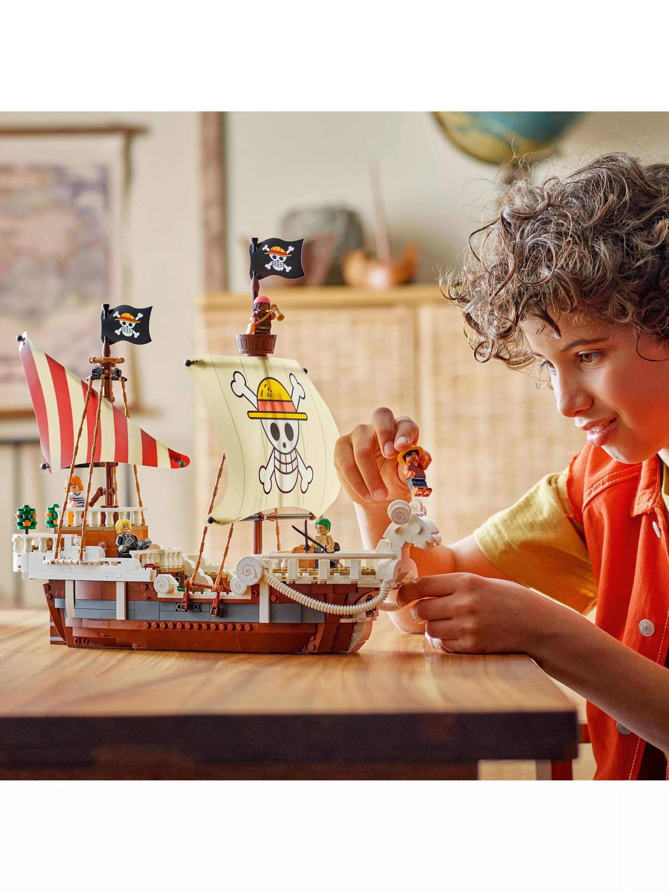 LEGO One Piece Going Merry Pirate Ship 1376 pieces (British brand)