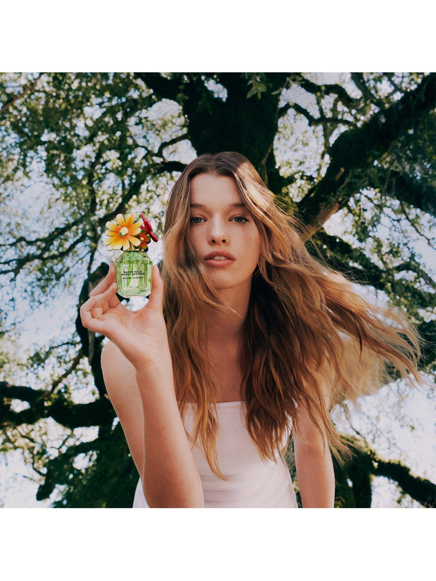 Marc Jacobs Daisy Wild Eau So Intense 30ml, imported from the UK