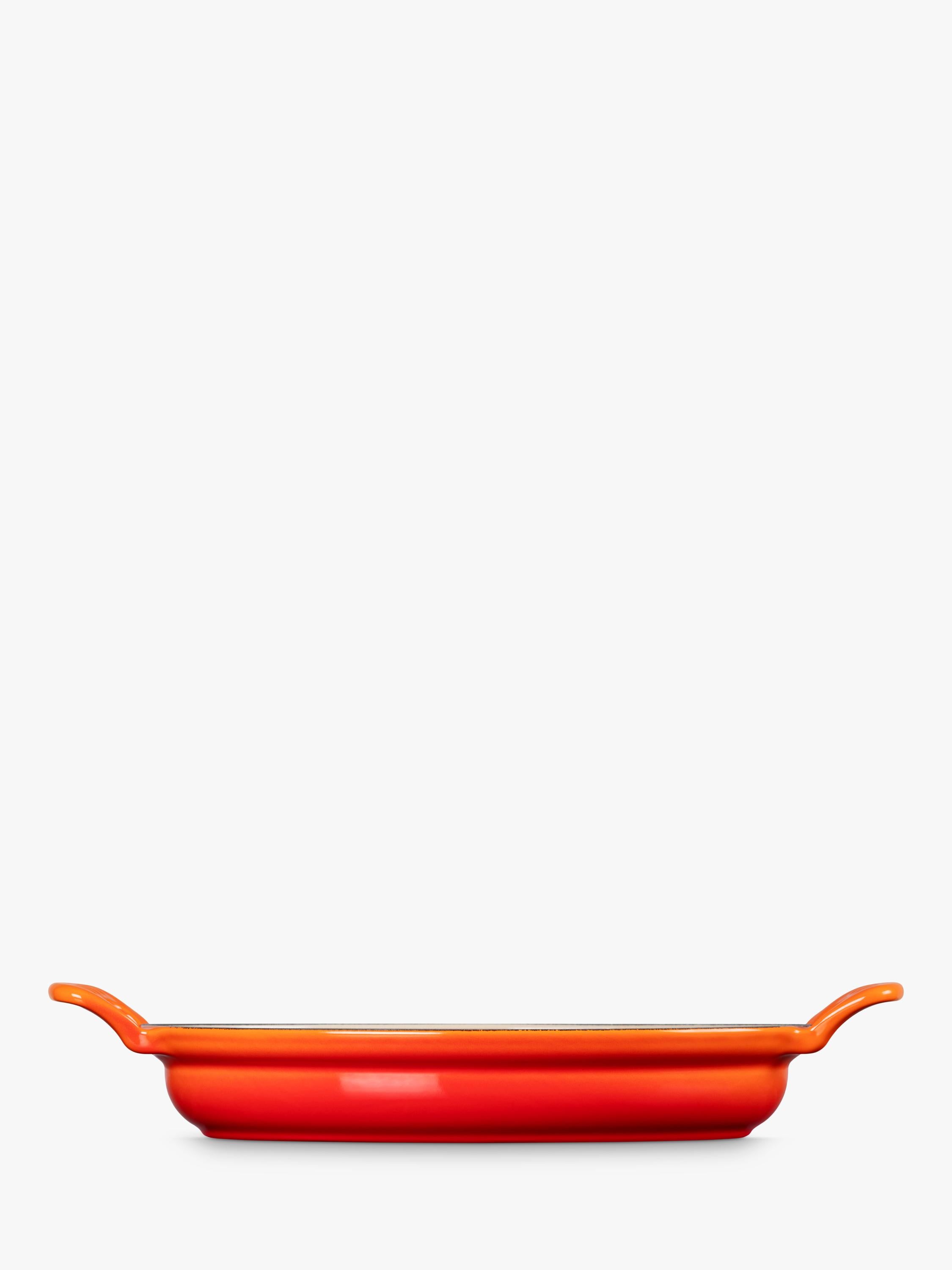 Le Creuset oval baker 28cm volcanic, imported from the UK