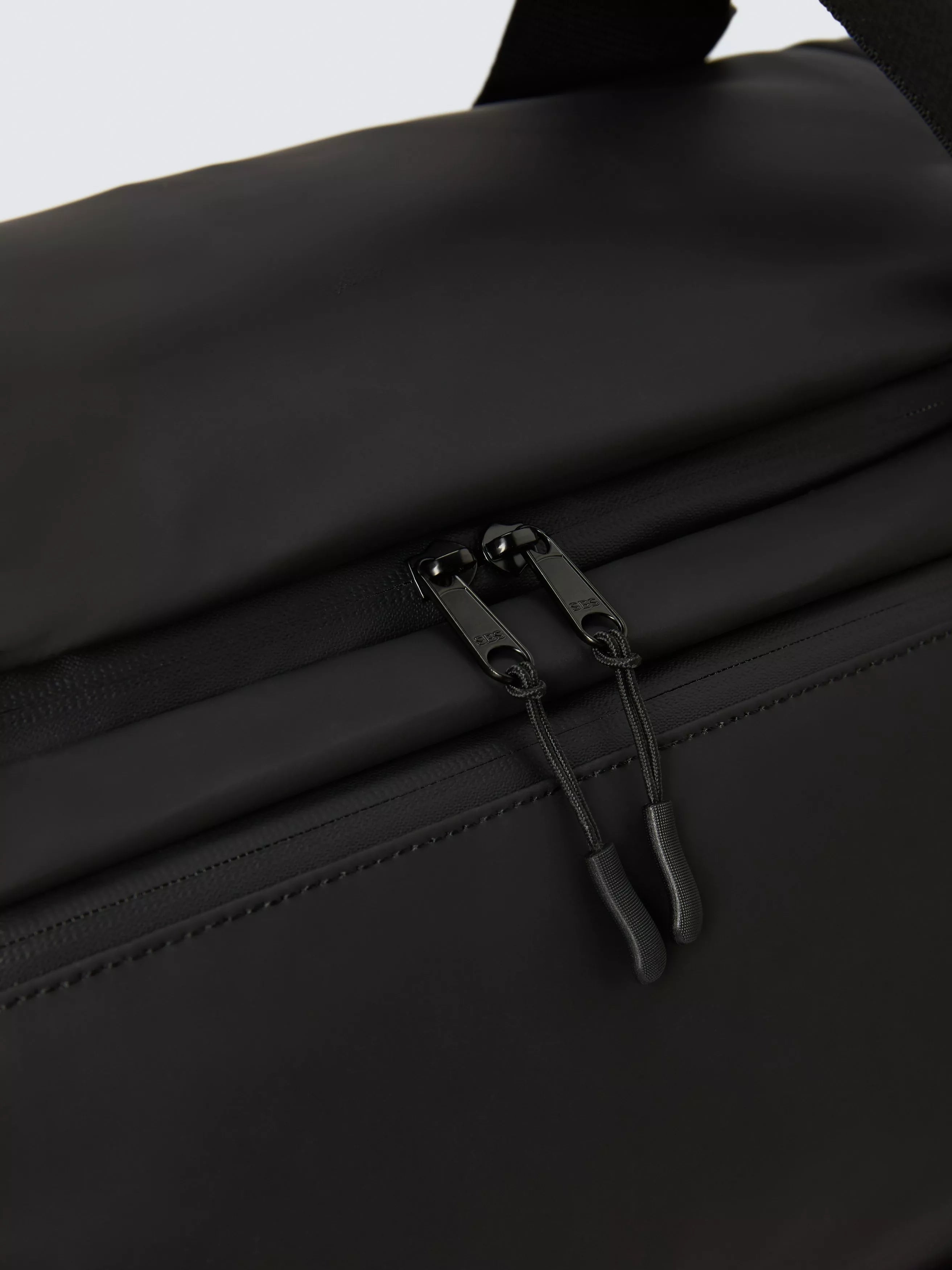 John Lewis lightweight rubberised holdall large - British product