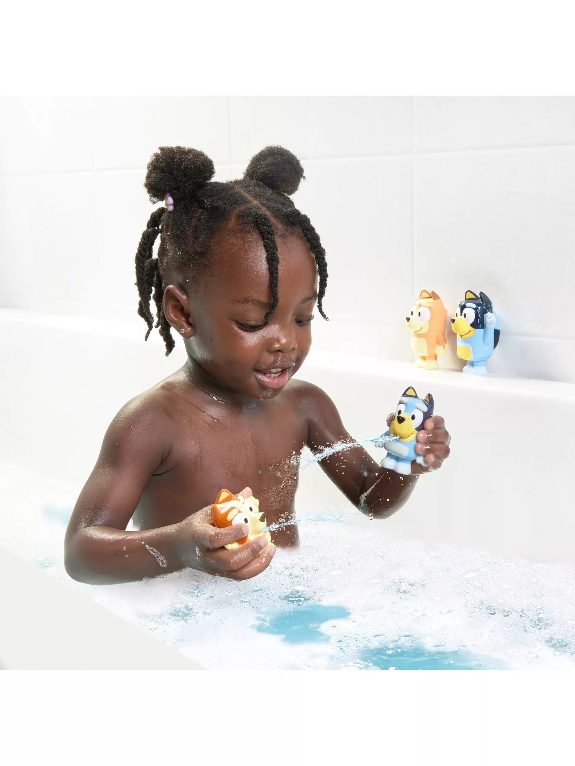 Bluey family bath squirters toy set, imported from the UK