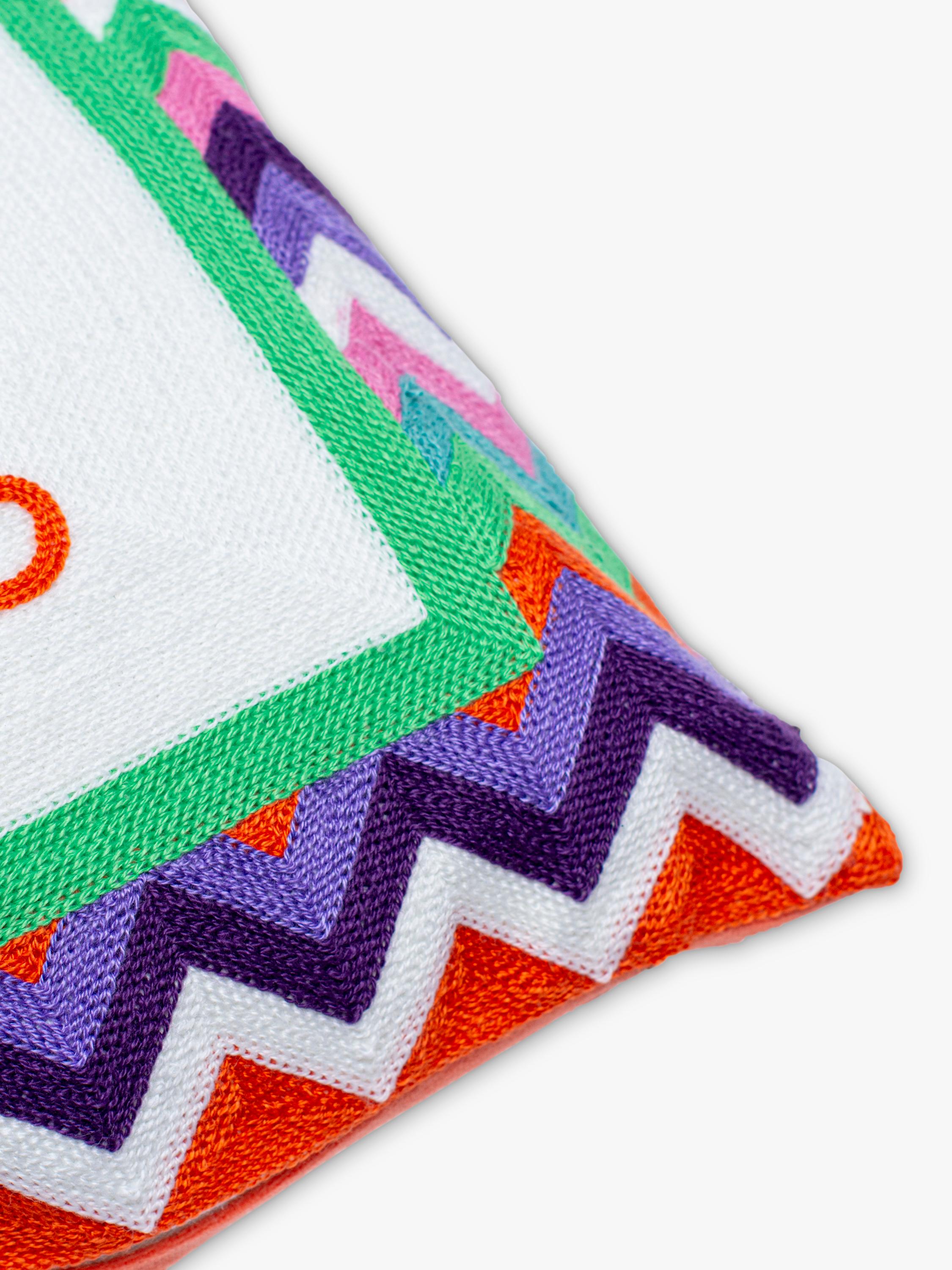 The Pillow Drop Good Vibes cushion 30x50cm - British product