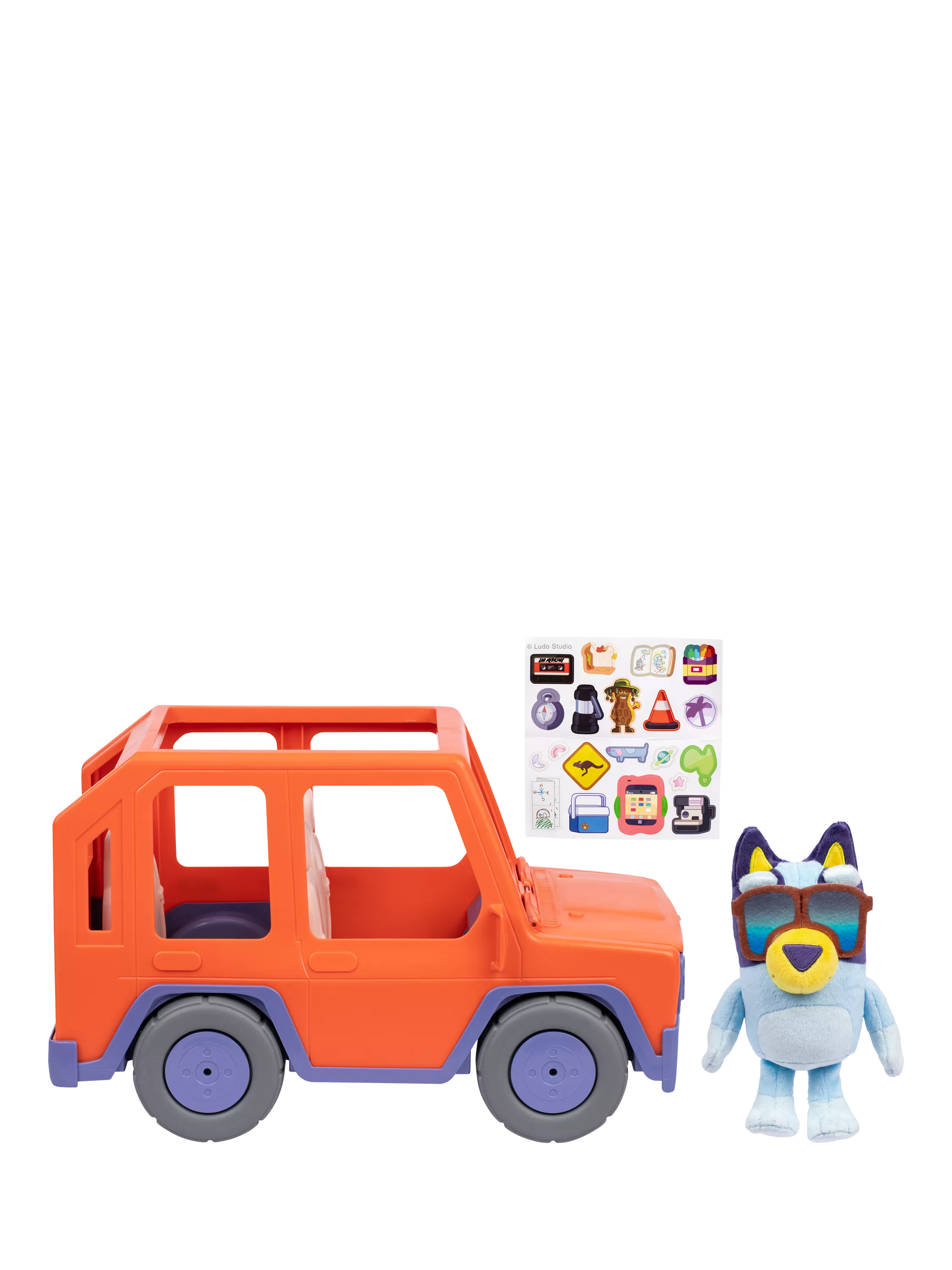 Bluey Buddies 4WD car and 8-inch plush - British product