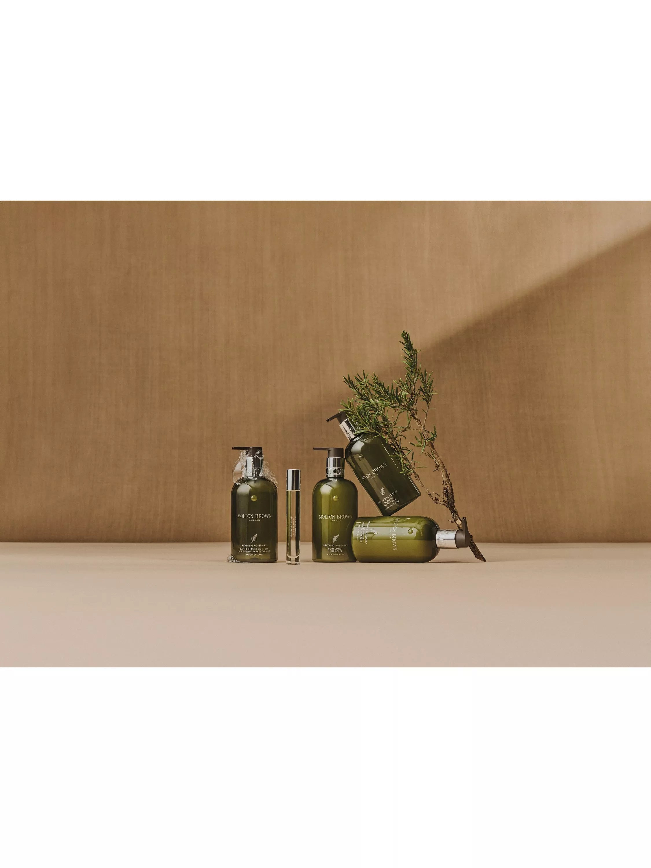 Molton Brown Reviving Rosemary Body Polisher 250ml - British product