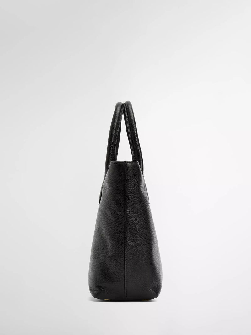 Barbour Birch Leather Tote Bag in leather finish (British brand)