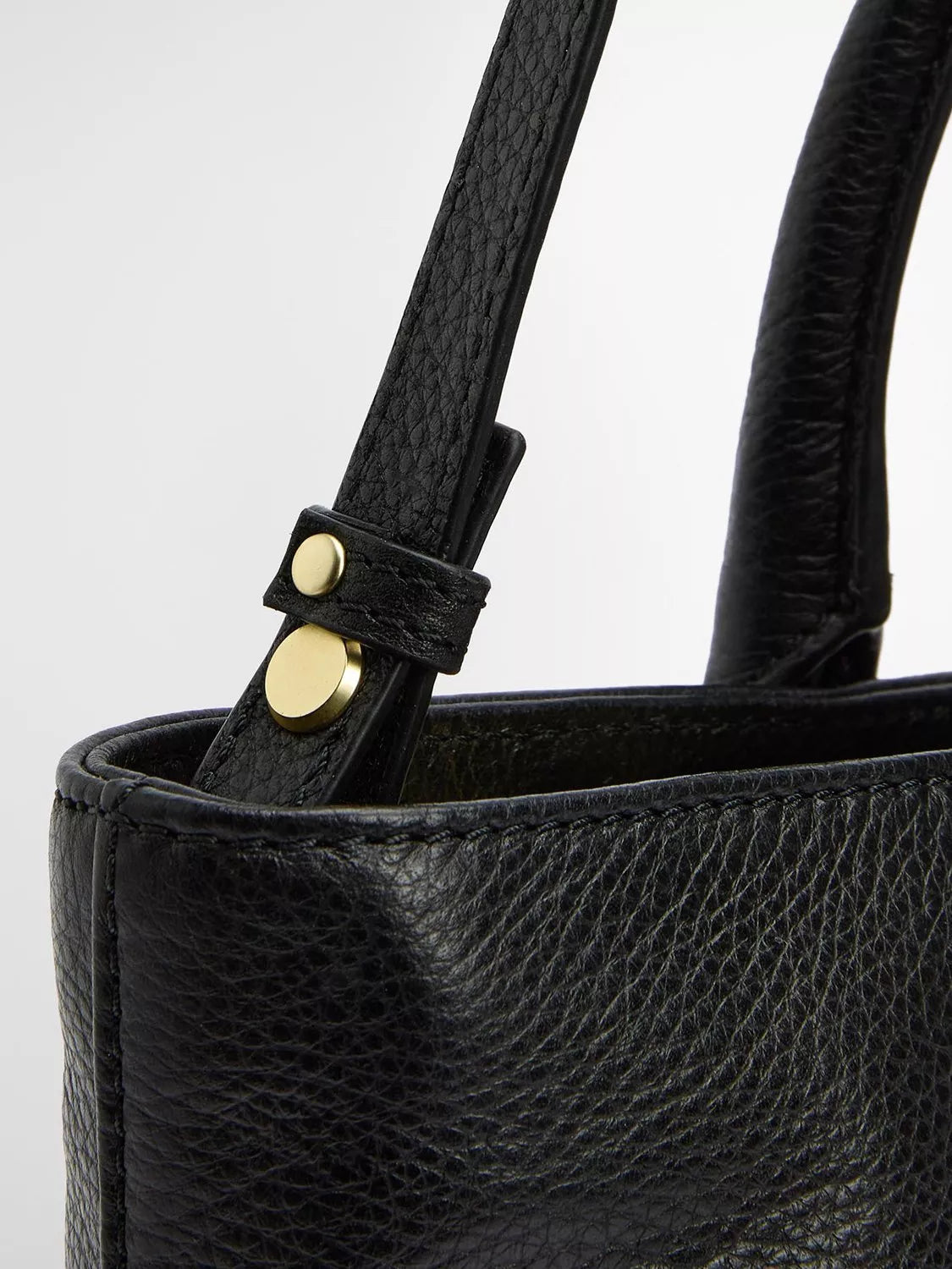 Barbour Birch Leather Tote Bag in leather finish (British brand)