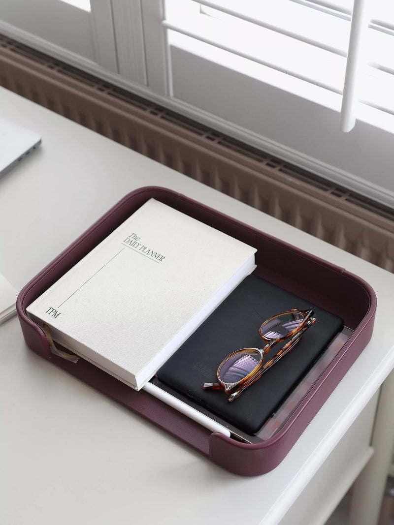 Stackers magazine tray Garnet H5xW32.5xD24.5cm, UK version