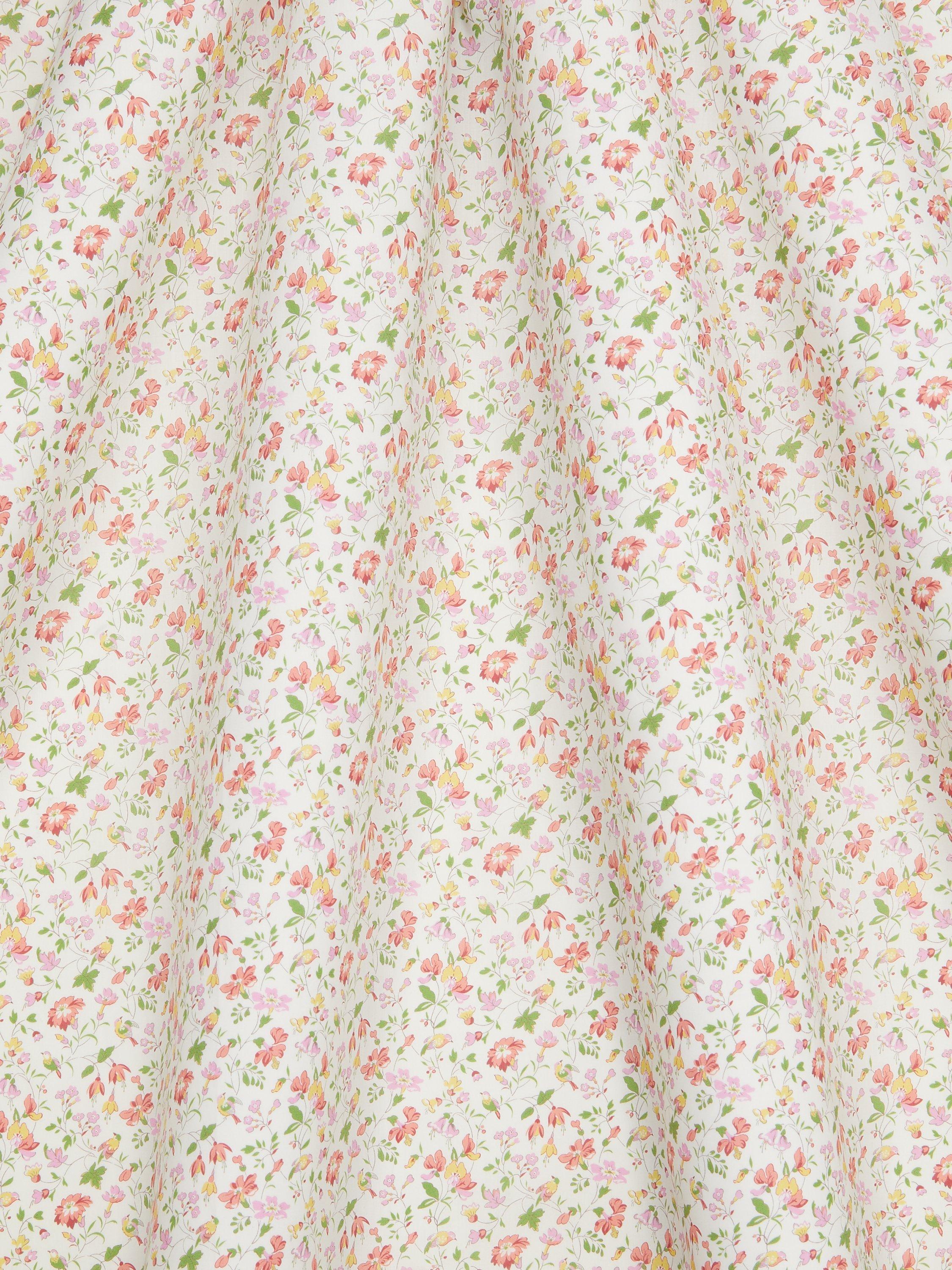Liberty Fabrics Iveta Dream Tana Lawn floral fabric 136cm - British product