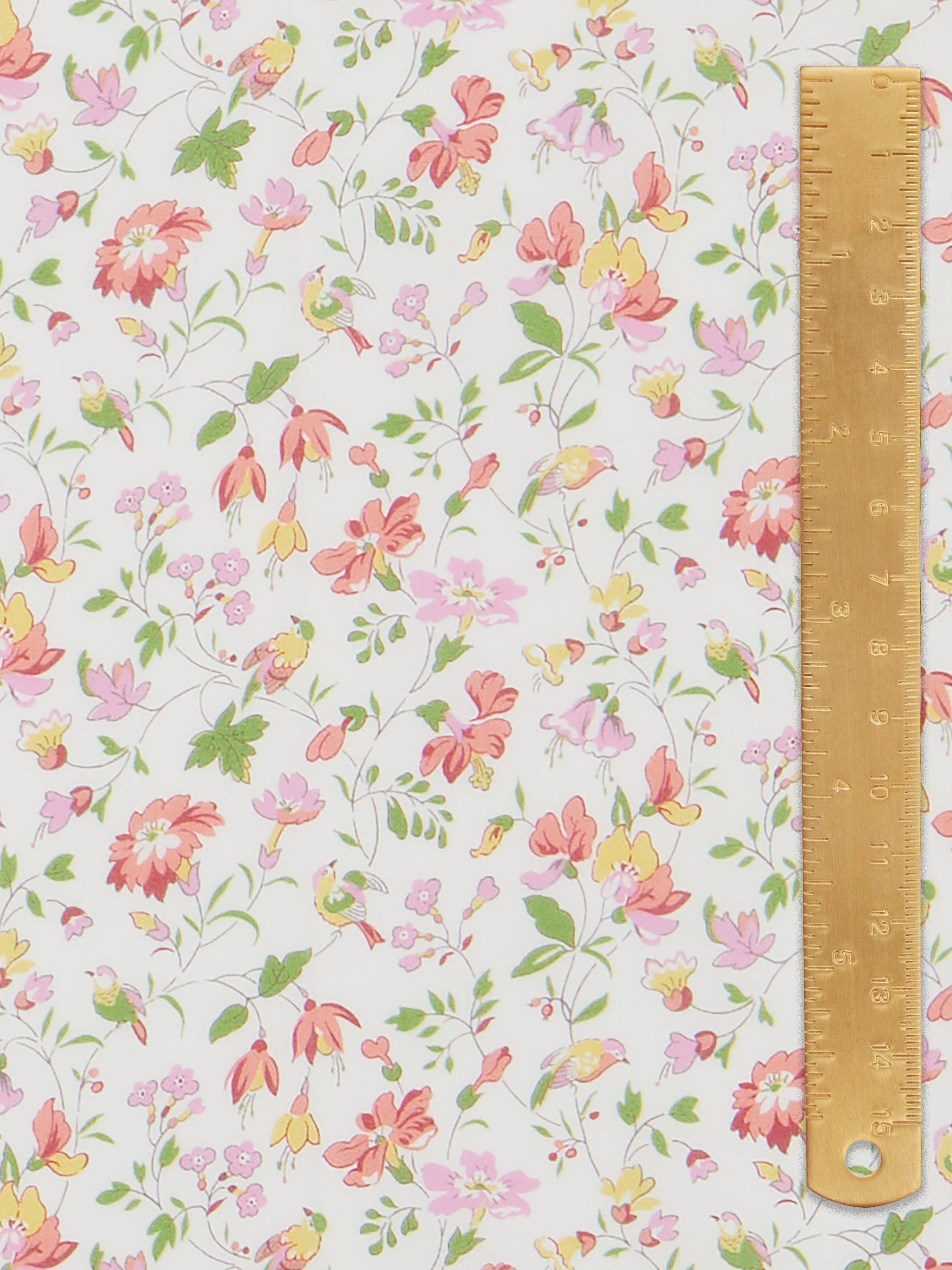 Liberty Fabrics Iveta Dream Tana Lawn floral fabric 136cm - British product