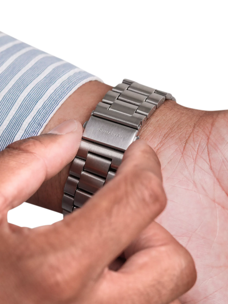 Vonmählen silver link bracelet for Apple Watch 44-49mm - British product