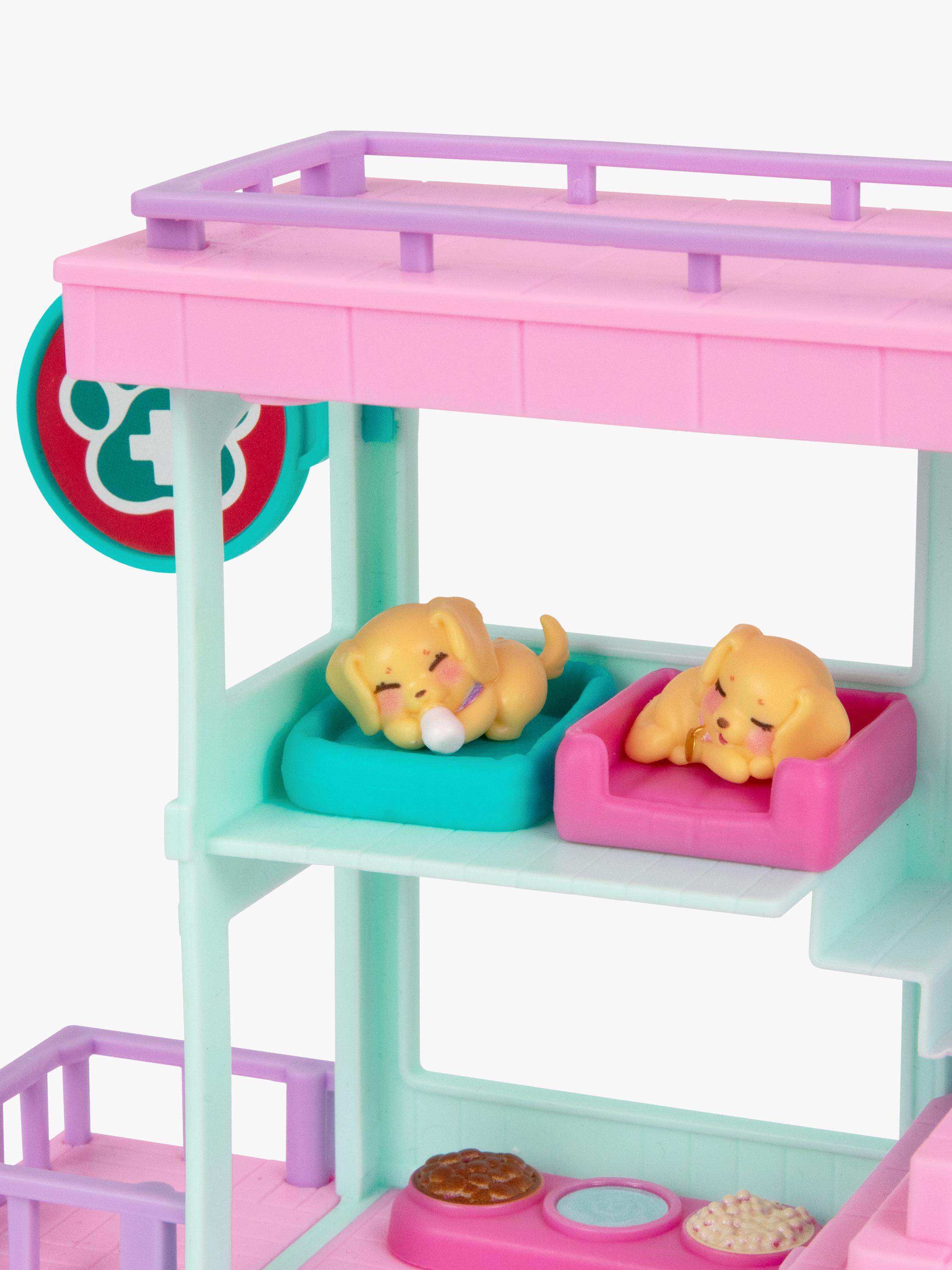 Little Live Pets Mama Surprise Baby Care Clinic playset, UK version