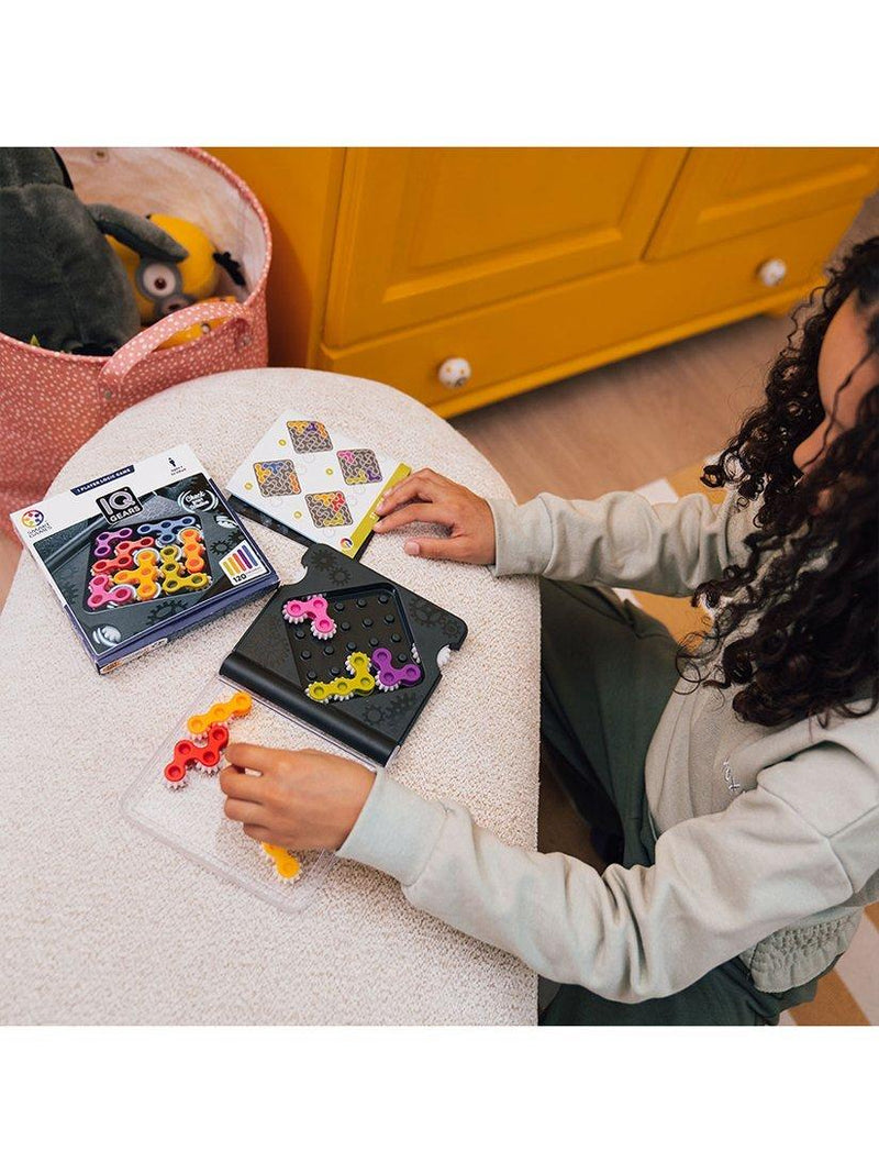 SmartGames IQ Gears logic game puzzle - imported from the UK