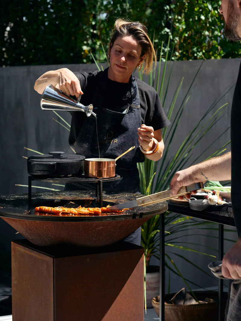 OFYR grill round black for 75cm cooking unit, UK version