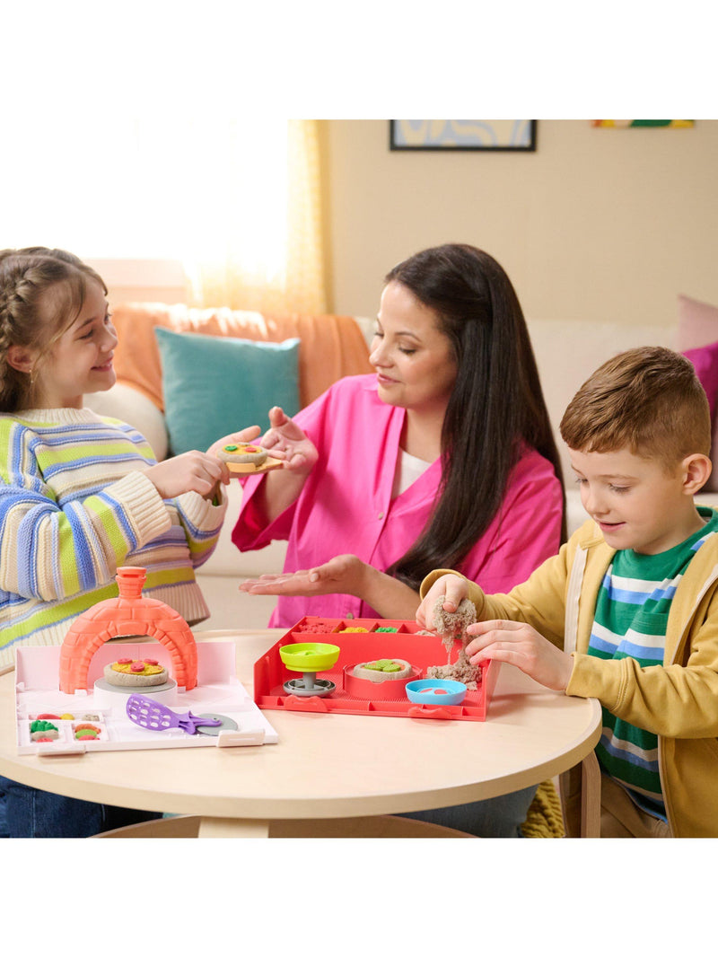 Kinetic Sand SquishPizza playset 452g, imported from the UK