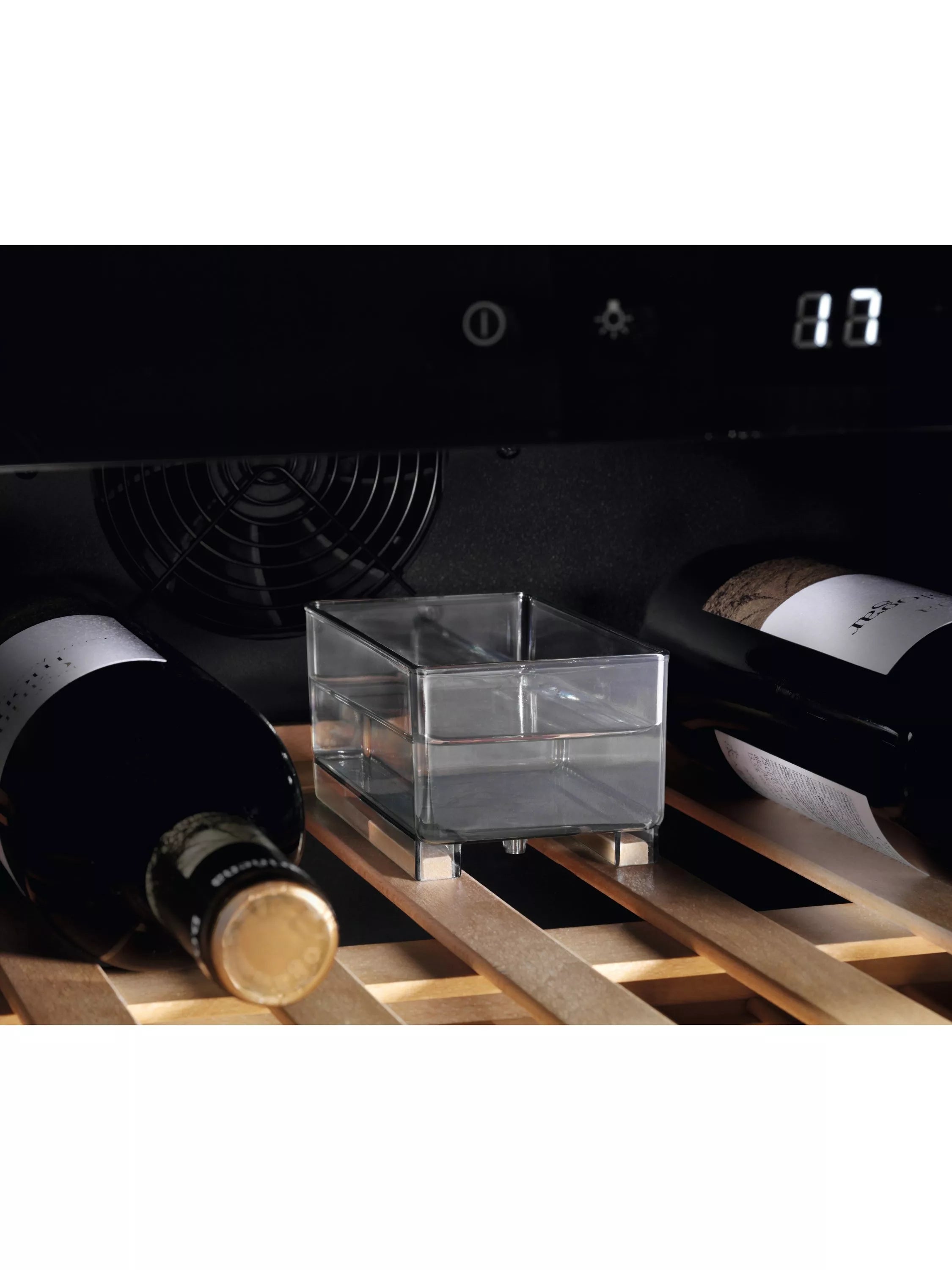 AEG 5000 wine cabinet black 52 bottle (British brand)