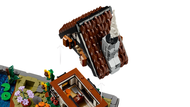 LEGO Icons Autumn Cottage Garden building set 1,102 pieces, UK version