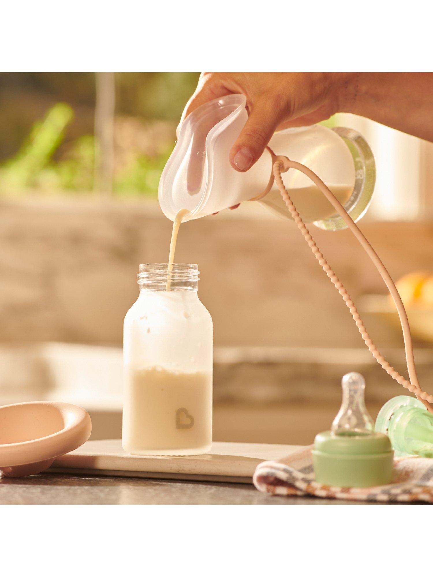 Munchkin silicone manual breast pump with lanyard and lid, UK version
