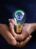 Legami Alien Lightbulb Table Lamp green, UK version