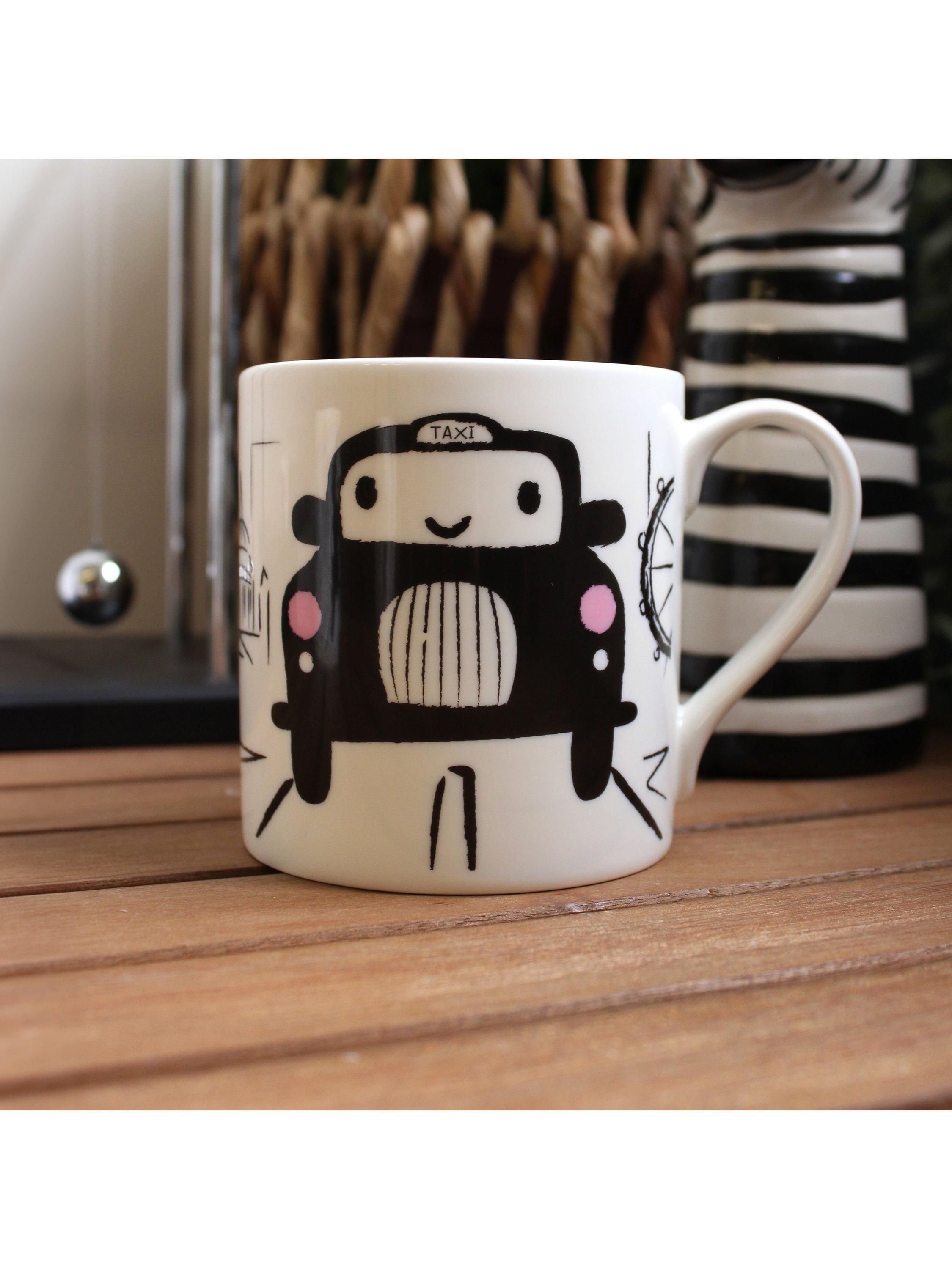 McLaggan Smith little London cab bone china mug 350ml, imported from the UK