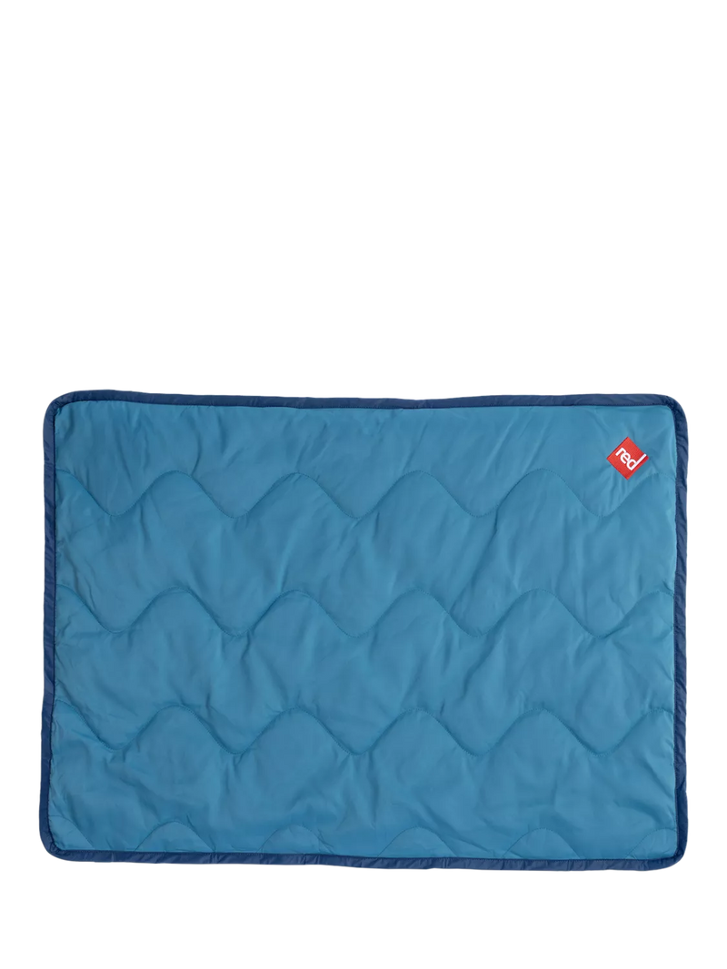 Red Adventure sit mat blue quilted lightweight - British product