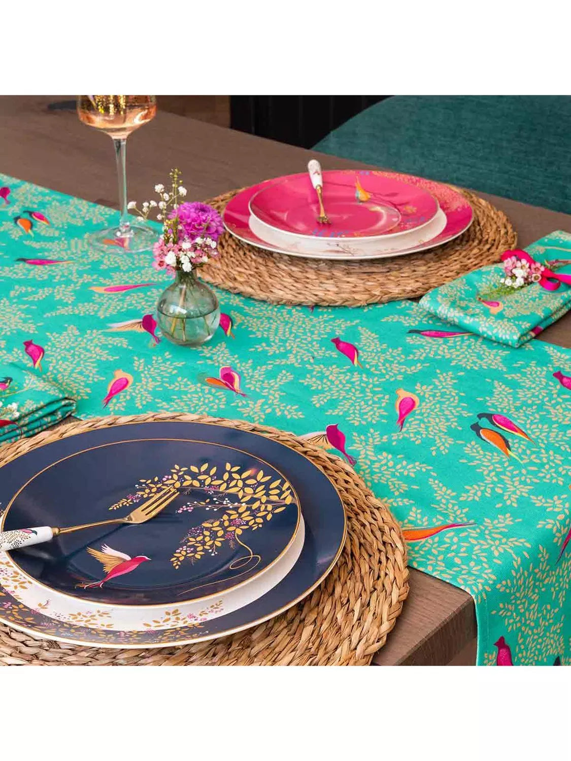 Sara Miller Chelsea Birds cotton table runner 250cm green (British brand)