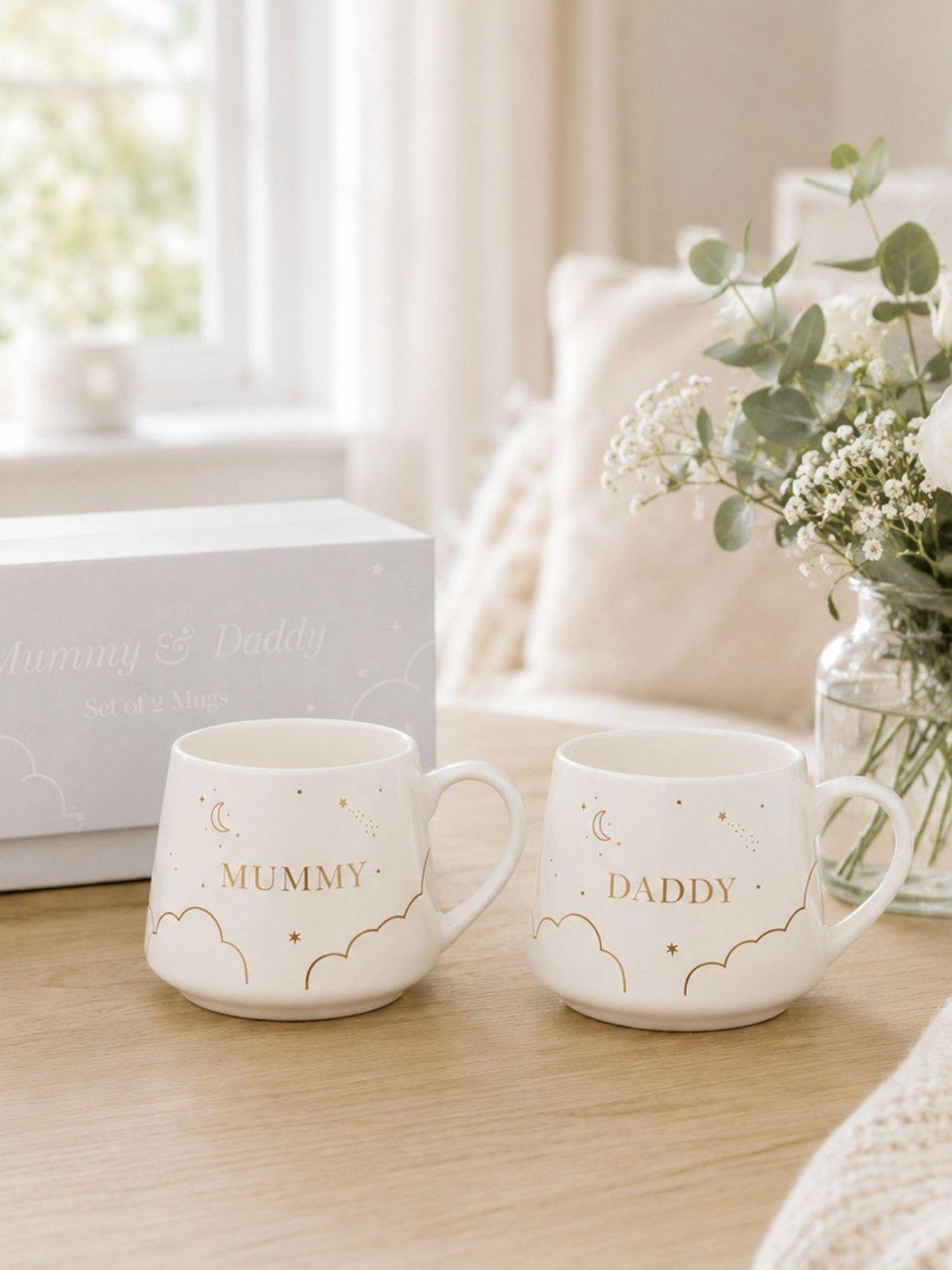 Bumbles & Boo baby gift hamper with personalised card, UK version