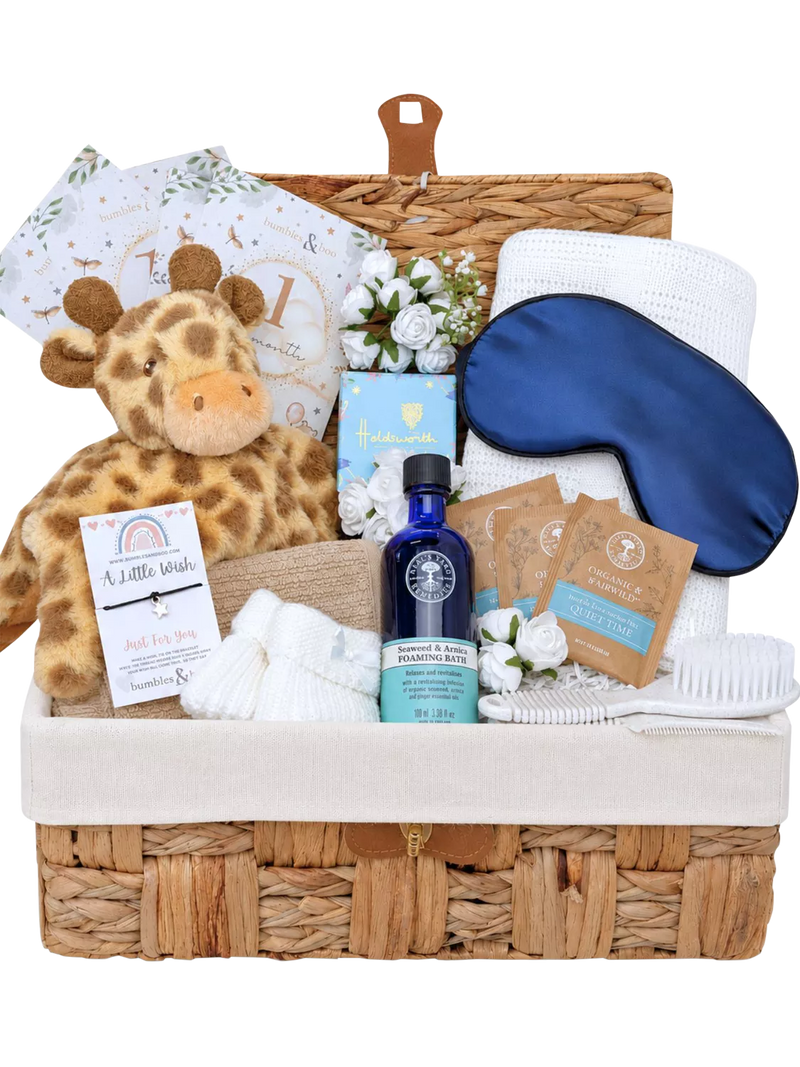 Bumbles & Boo Little Giraffe baby hamper, UK version