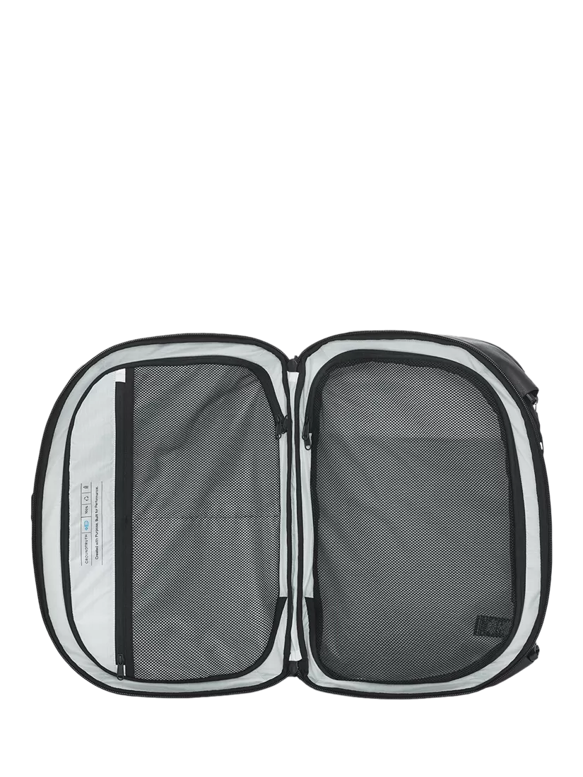 GROUNDTRUTH RIKR 38L duffle bag eco x-black (British brand)