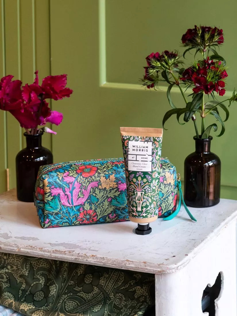 William Morris At Home Compton gift set with hand cream (British brand)