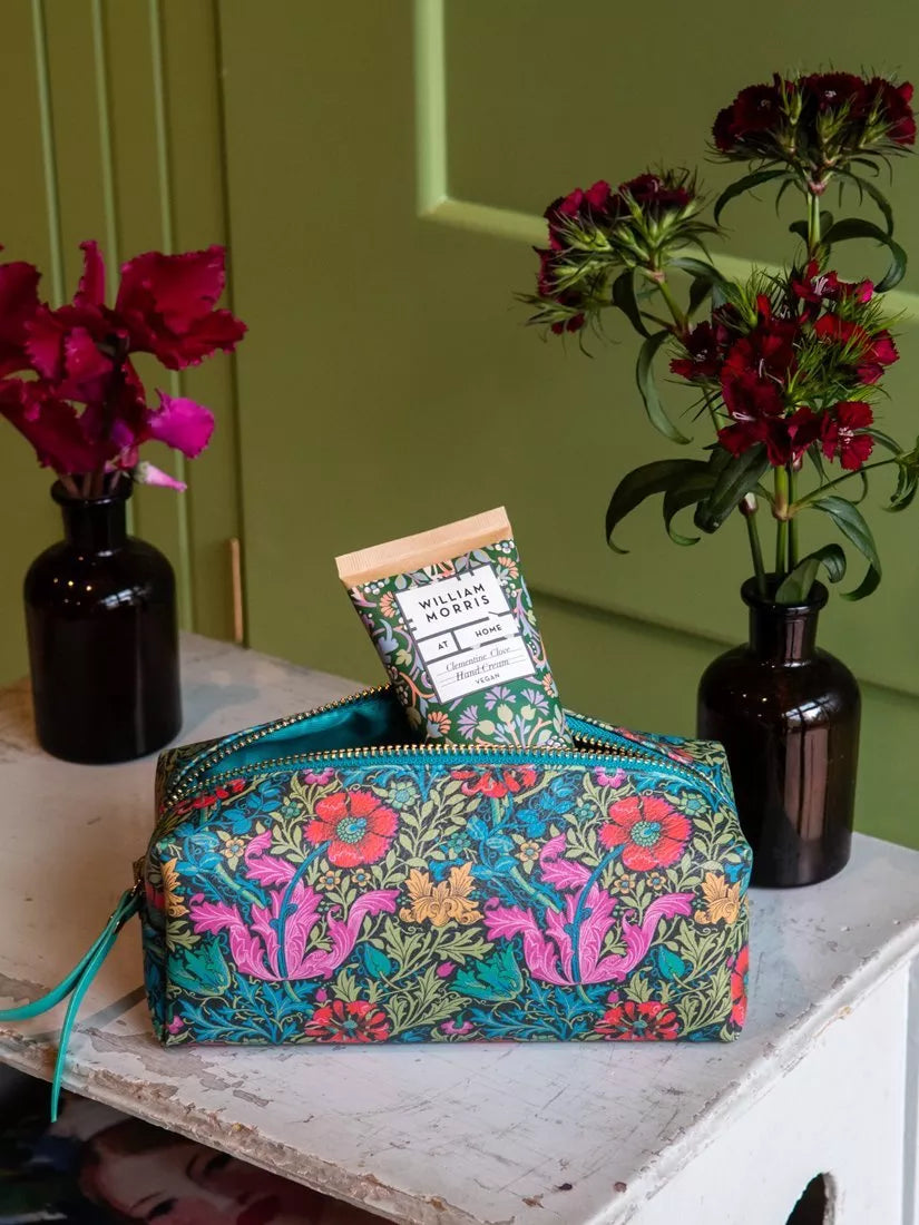 William Morris At Home Compton gift set with hand cream (British brand)
