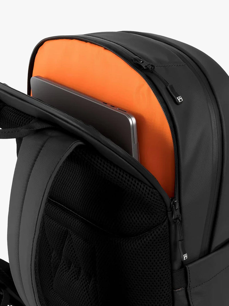 Stubble & Co Everyday Backpack 20L, UK version