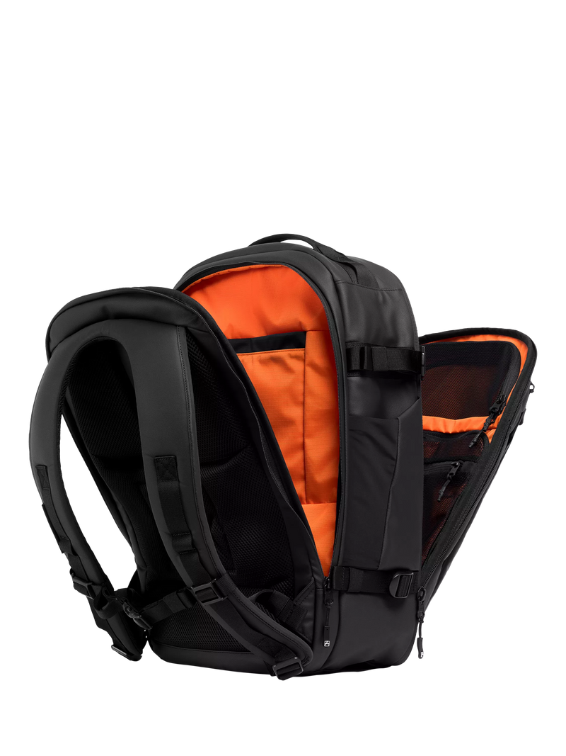 Stubble & Co 30L Hybrid Backpack in recycled materials (British brand)