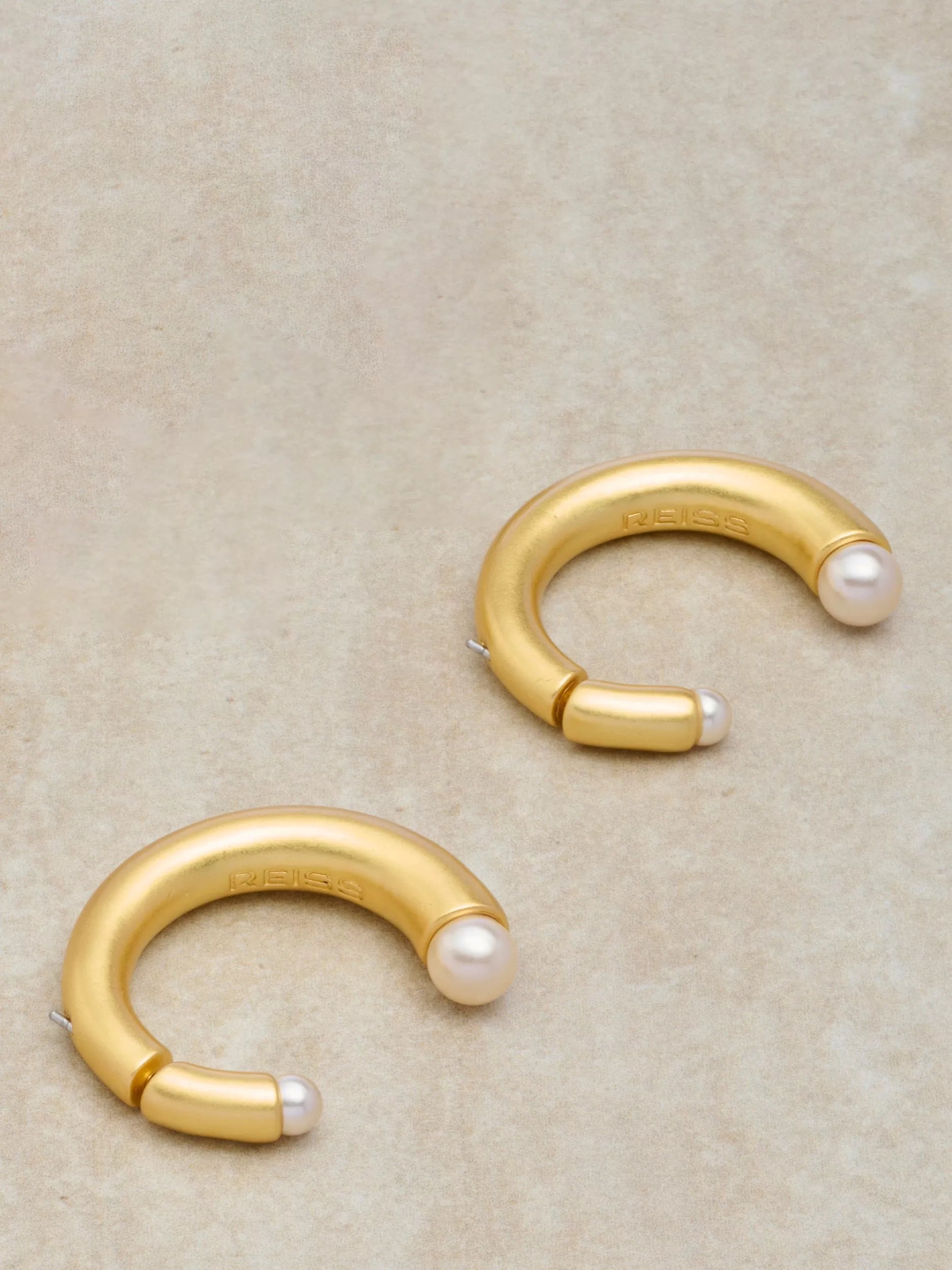 Reiss Anais Curve hoop earrings gold pearl, UK version