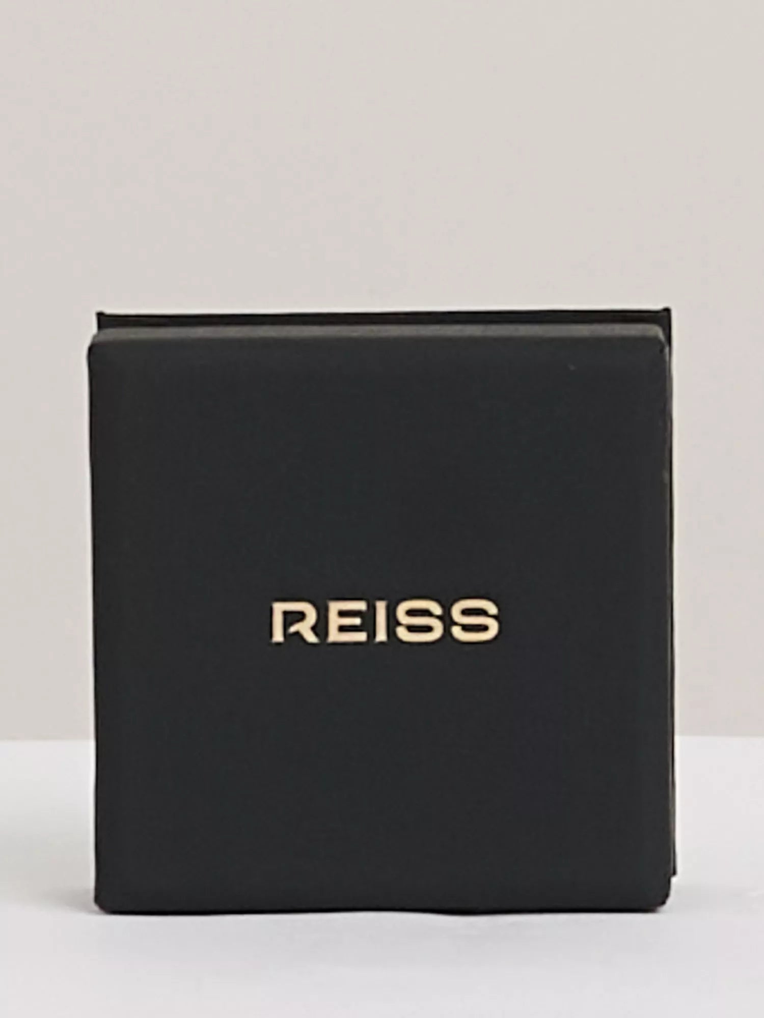 Reiss Perdita Textured Long Pendant Necklace, Gold, UK version