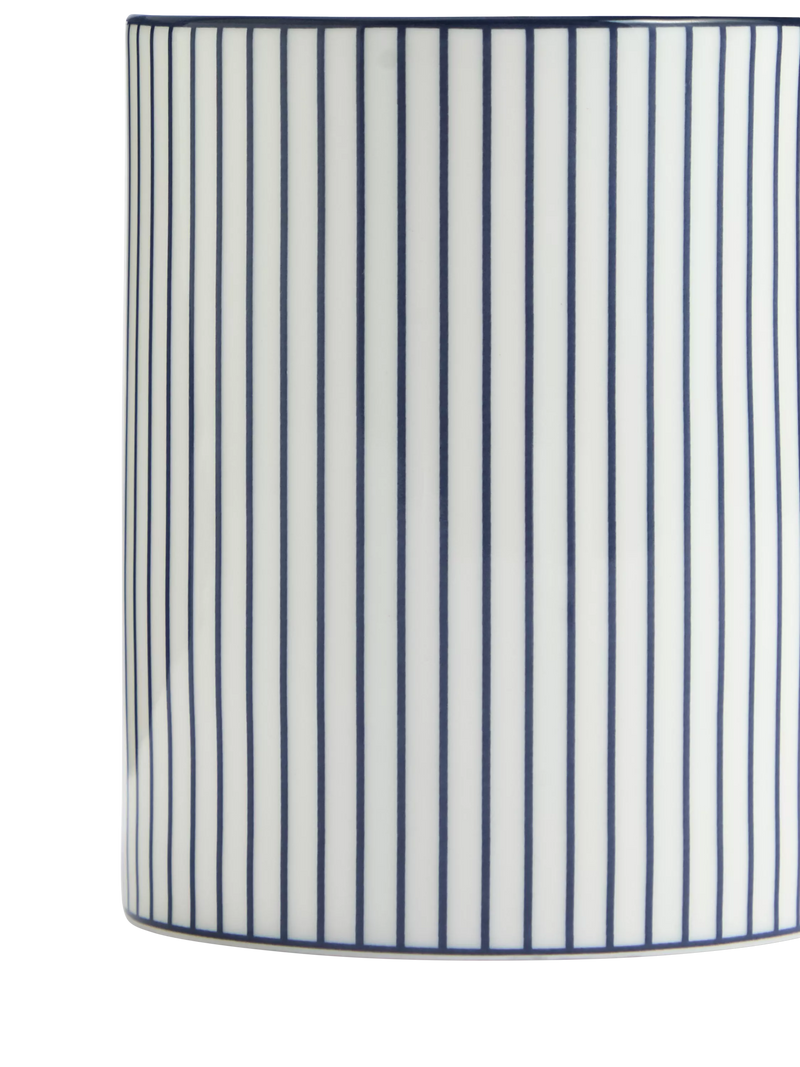 Wedgwood Gio Pinstripe bone china mug 380ml, imported from the UK